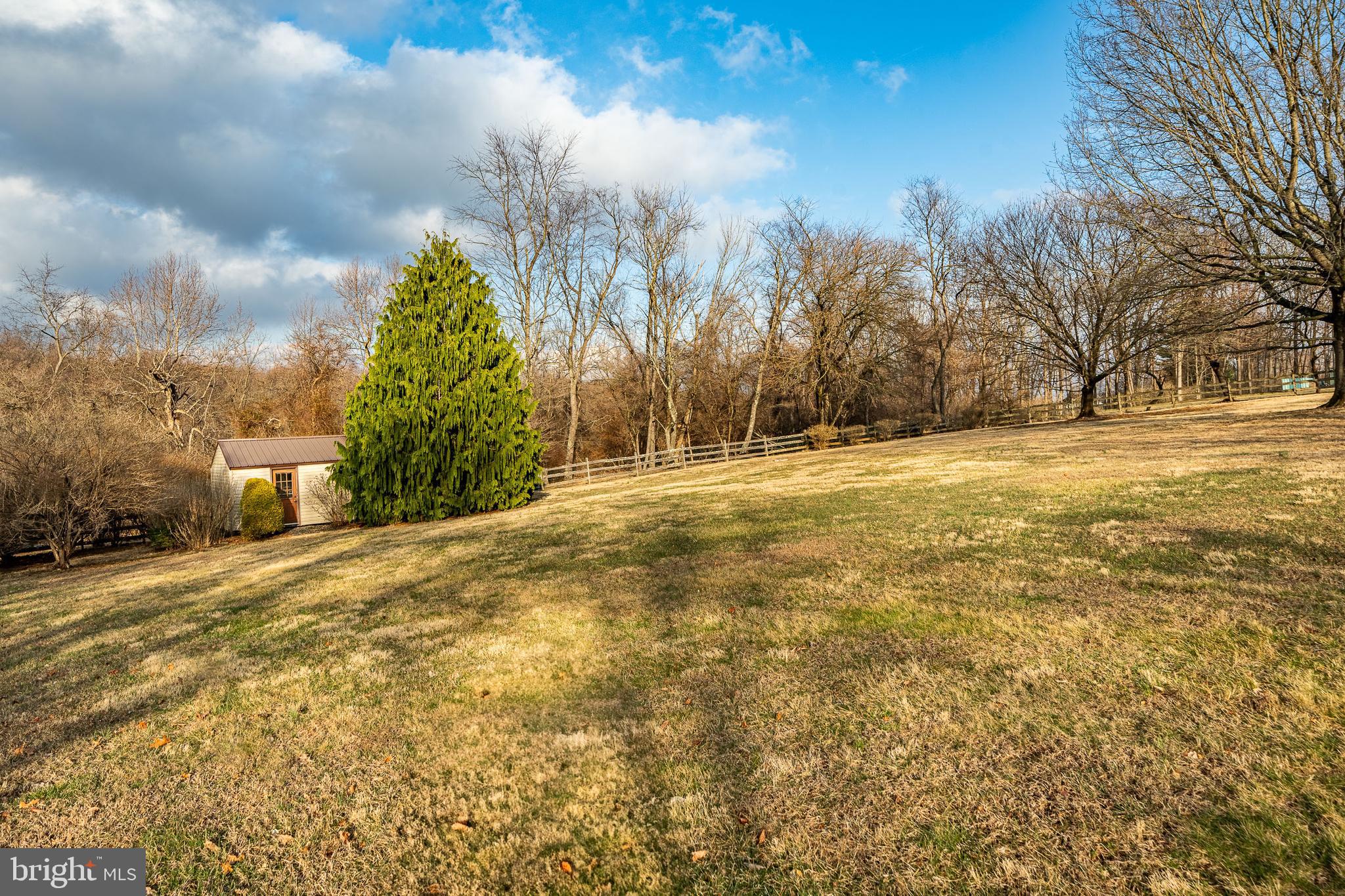 MAPLEFLOWER - Residential