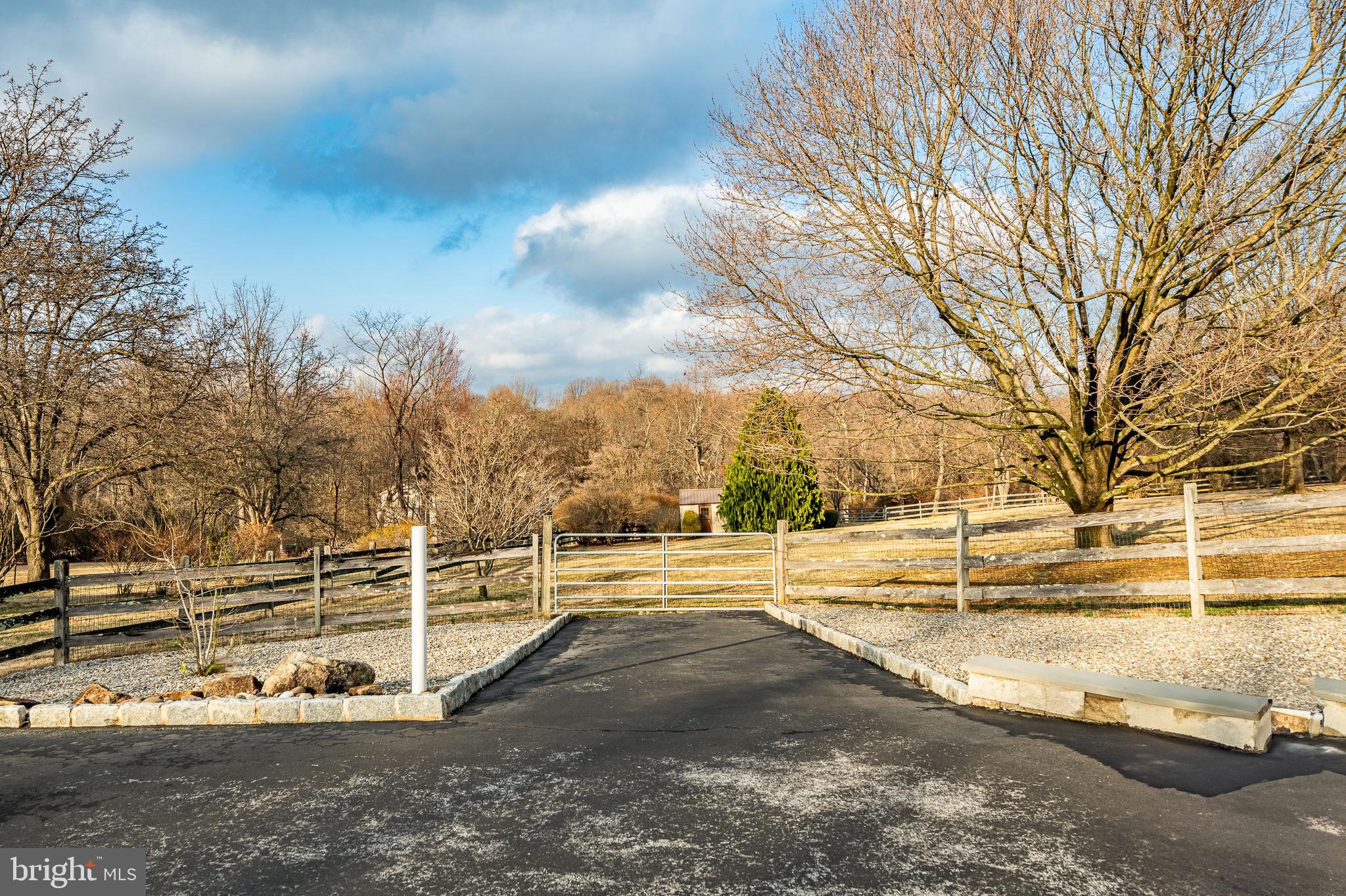 MAPLEFLOWER - Residential