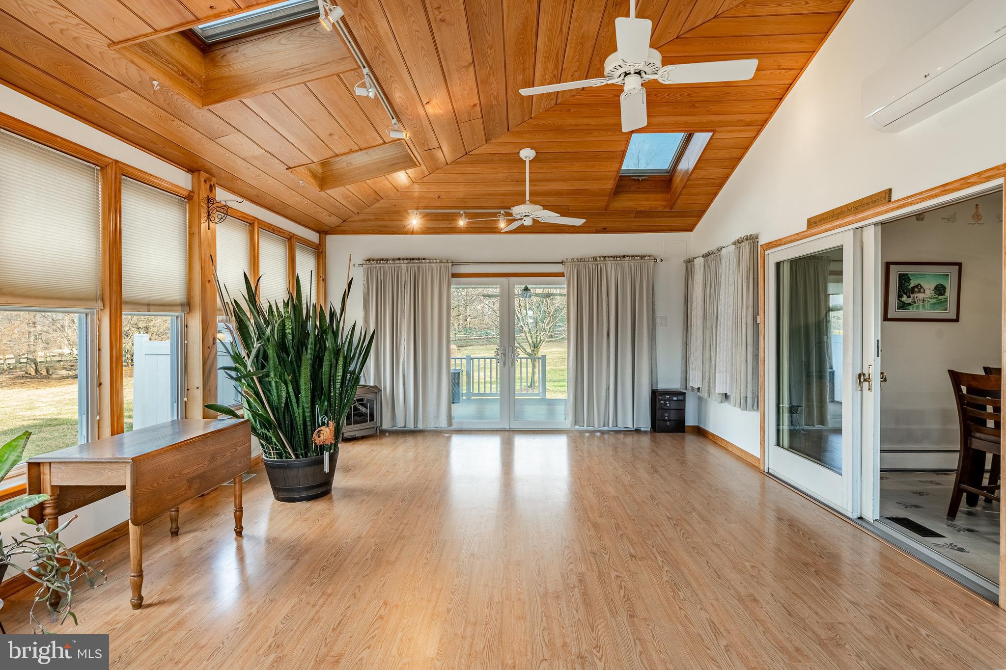 MAPLEFLOWER - Residential