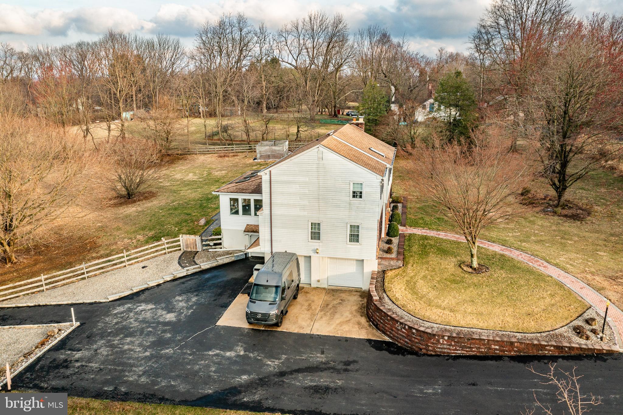 MAPLEFLOWER - Residential