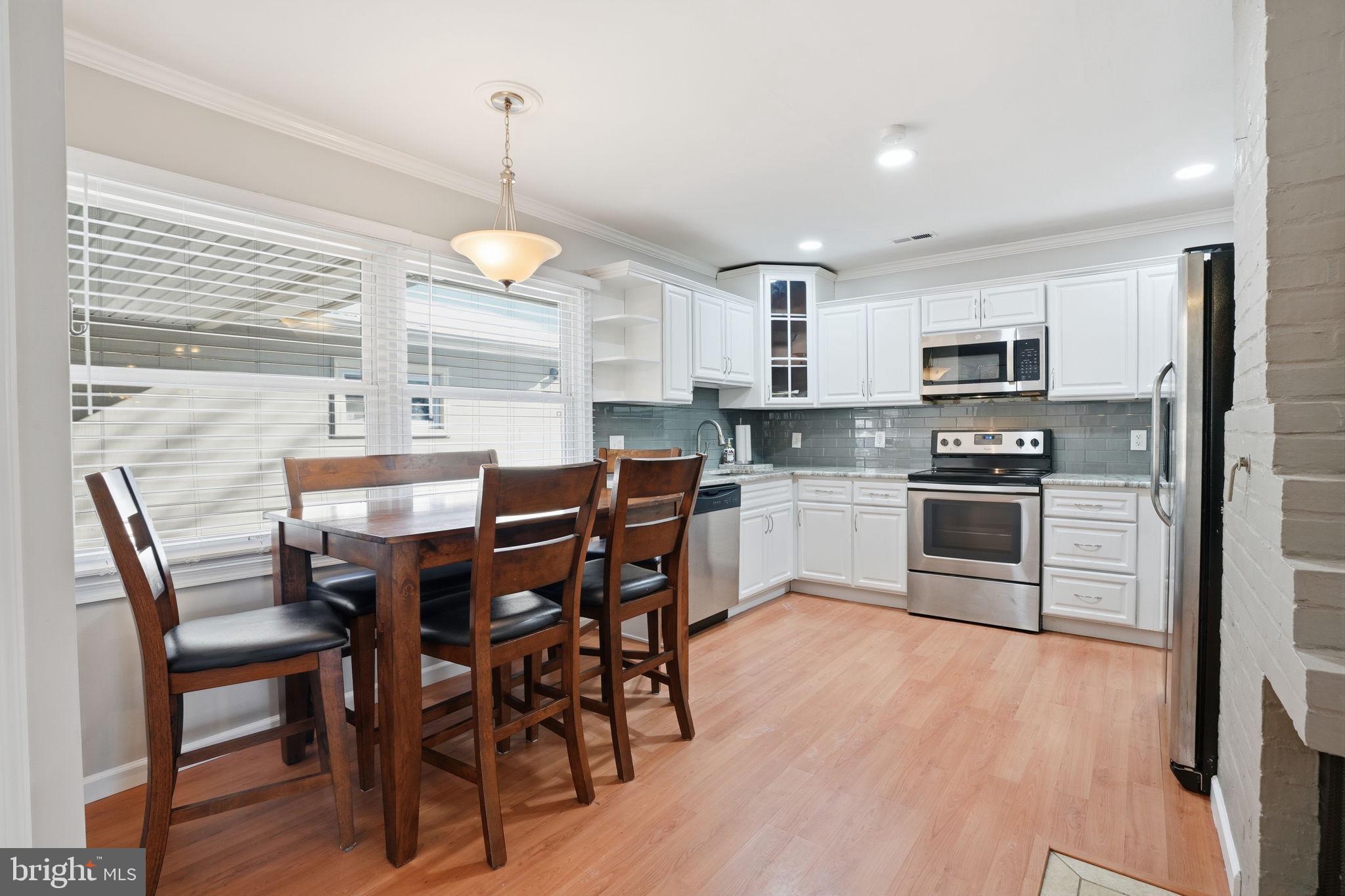 GREENBROOK - Residential