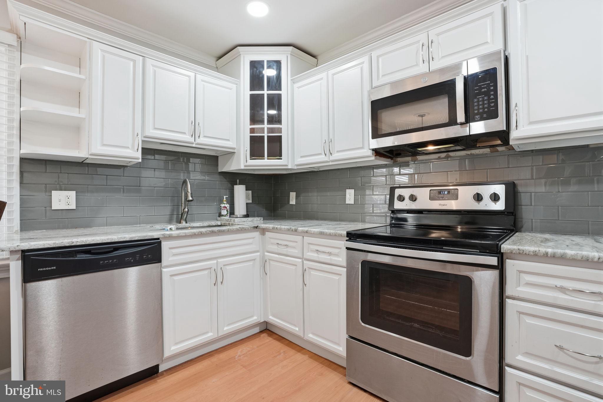 GREENBROOK - Residential