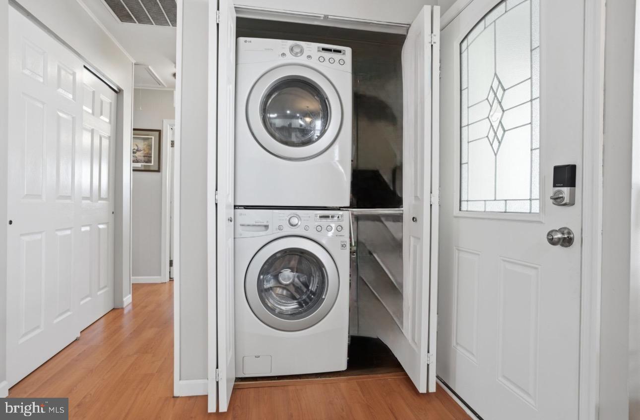 GREENBROOK - Residential