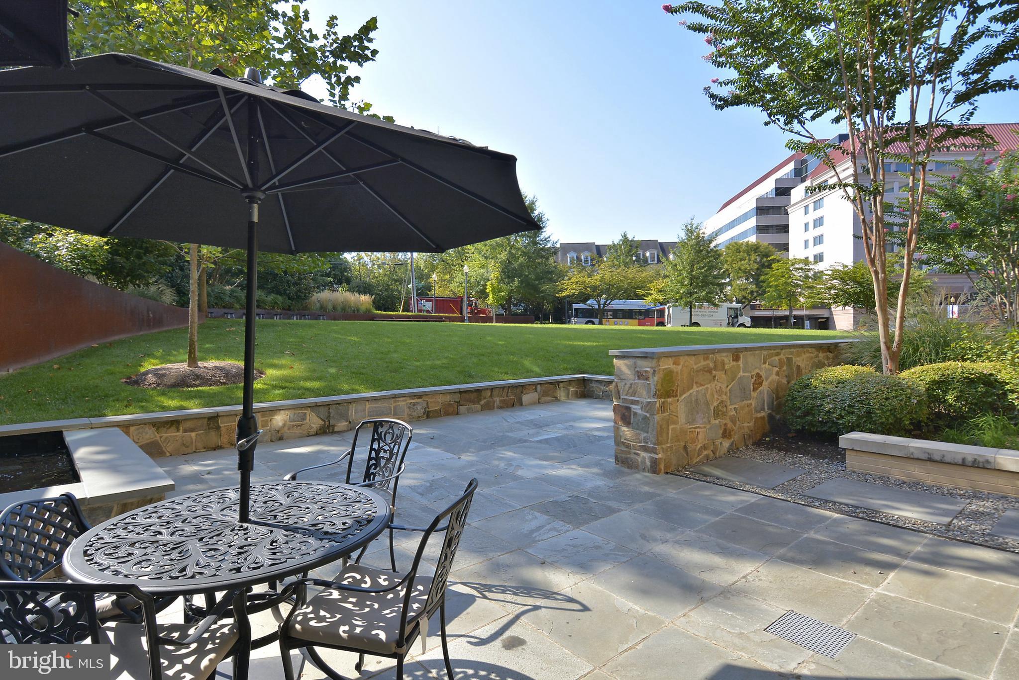 CHASE POINT - Residential