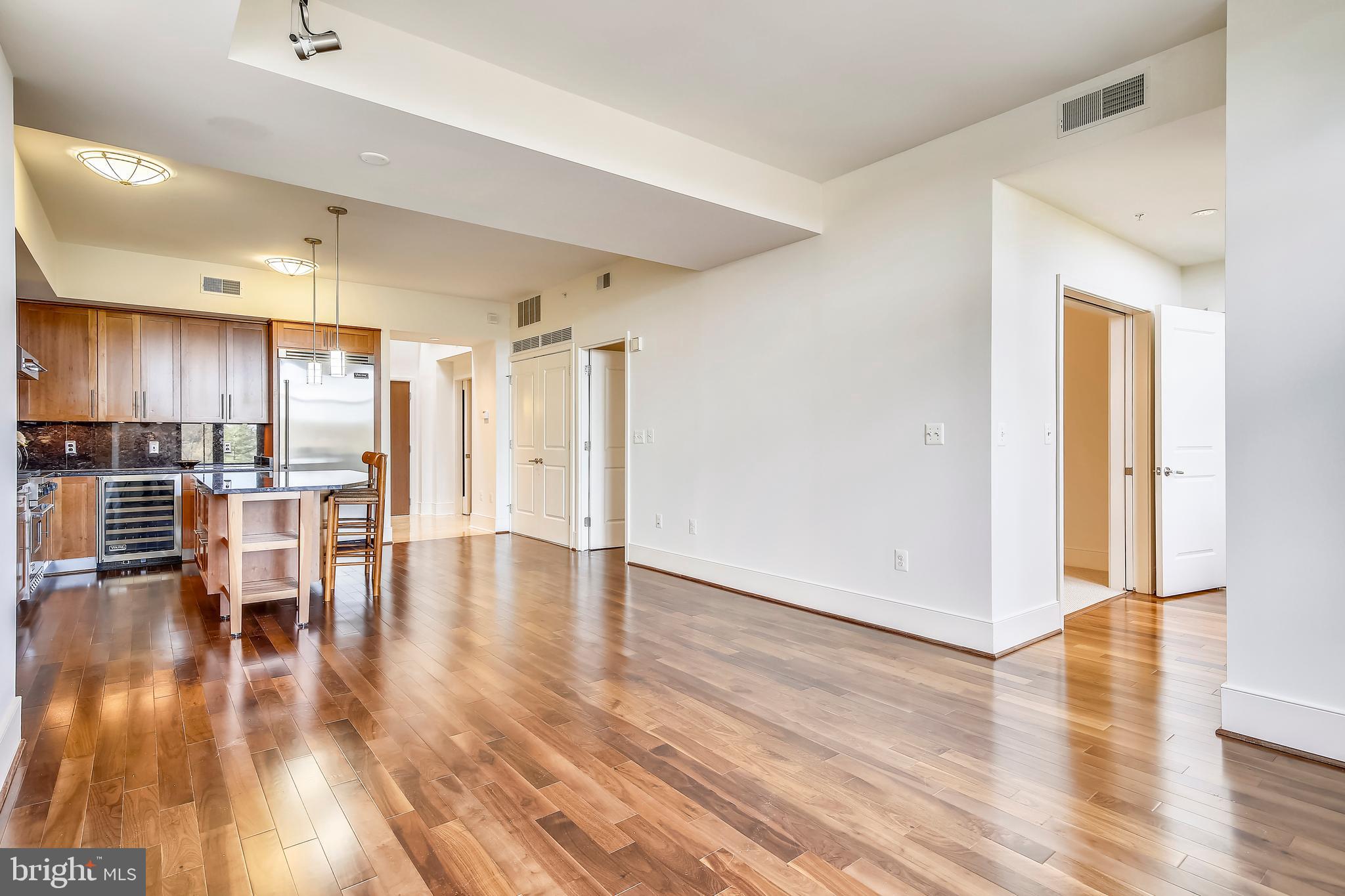 CHASE POINT - Residential
