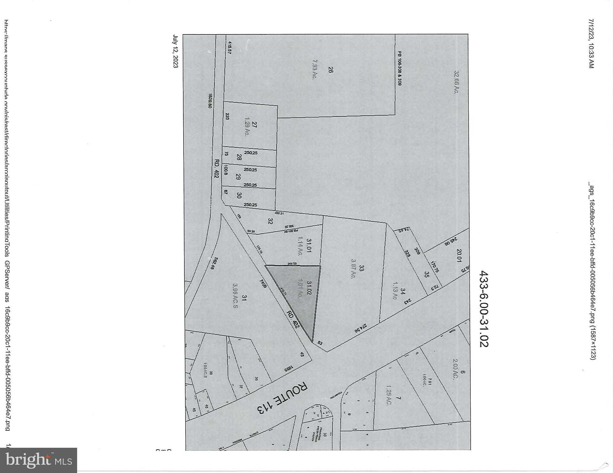 Main image without alt text