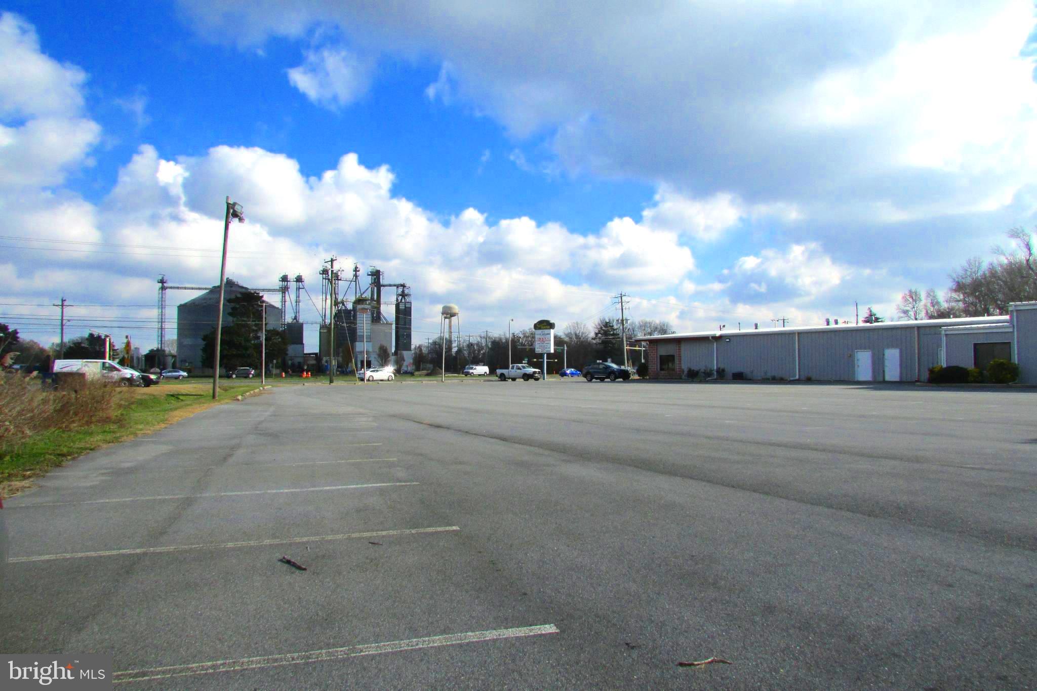 34164 DUPONT BOULEVARD