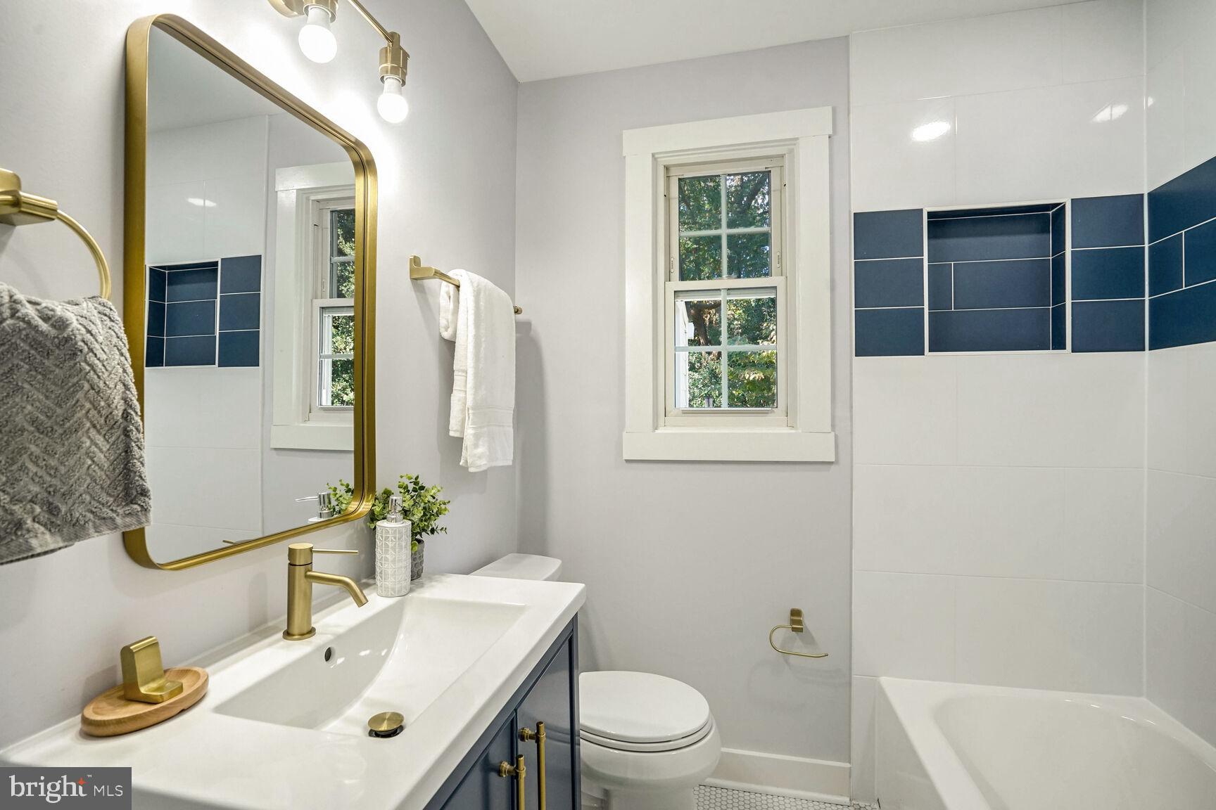 GREENWAY DOWNS - Residential