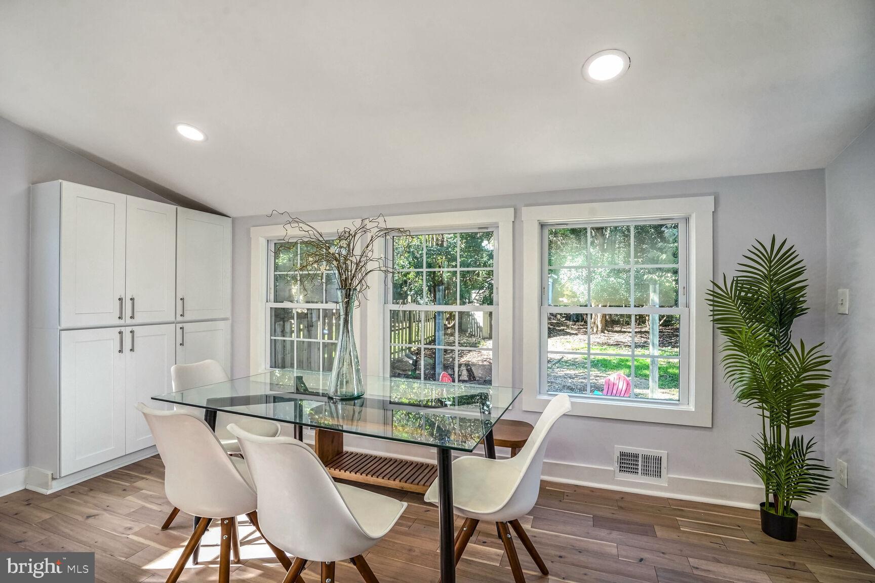 GREENWAY DOWNS - Residential