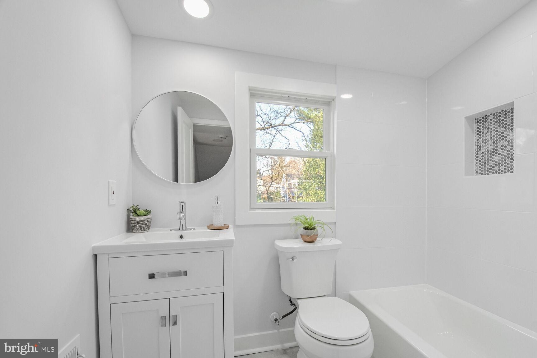 GREENWAY DOWNS - Residential