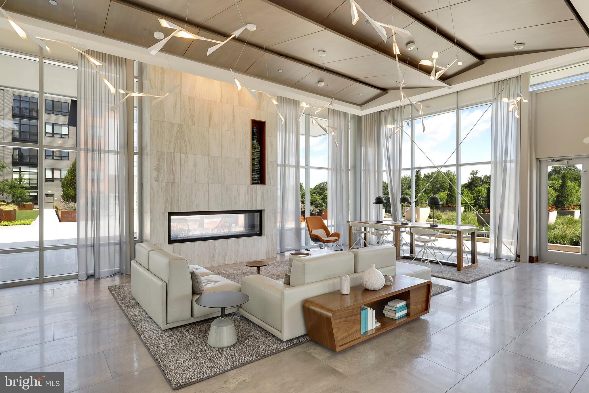 NATIONAL HARBOR - Residential Lease