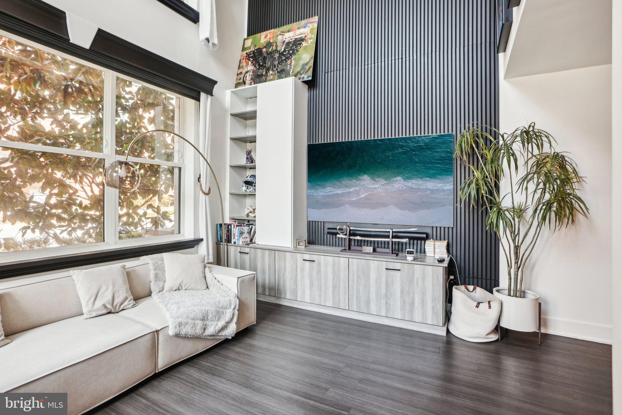 NATIONAL HARBOR - Residential Lease