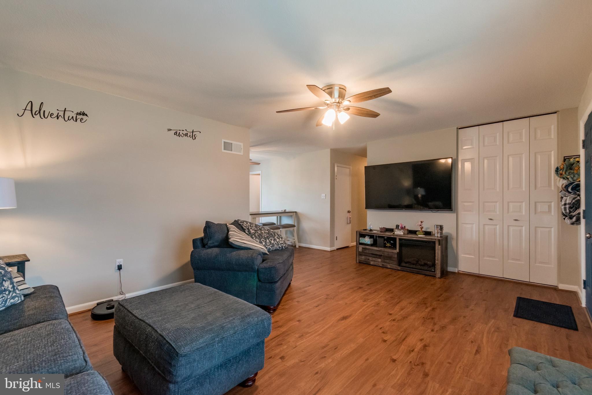 MEADOWBROOK - Residential