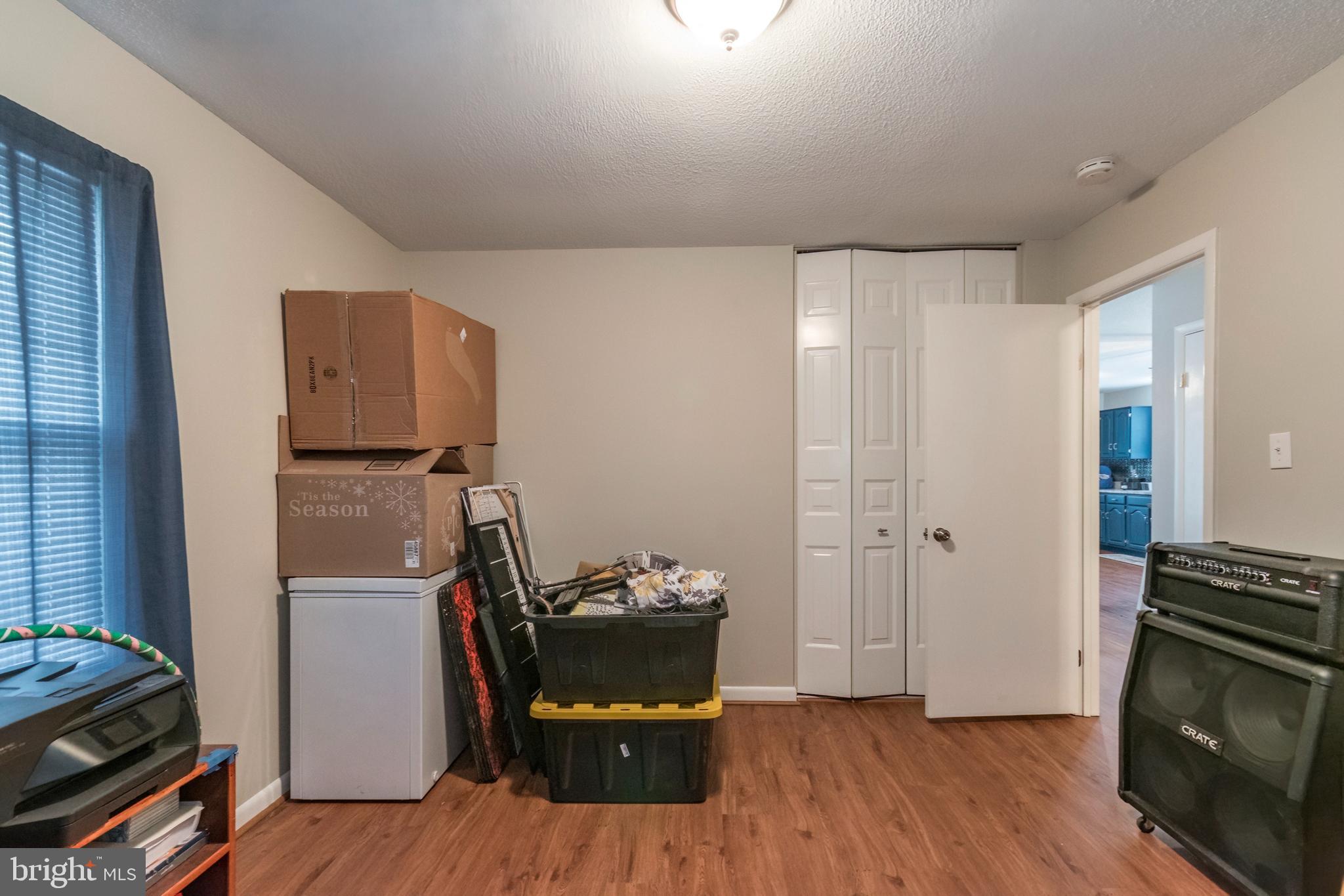 MEADOWBROOK - Residential