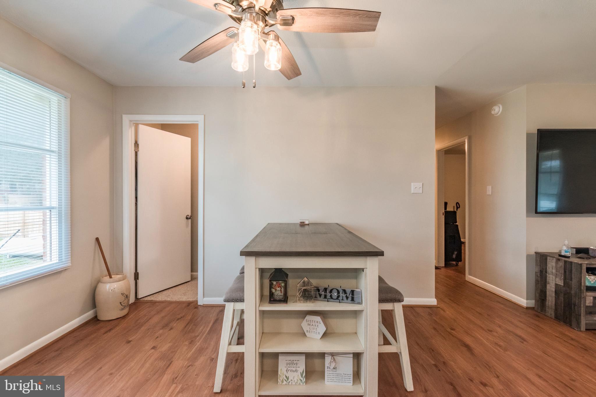 MEADOWBROOK - Residential