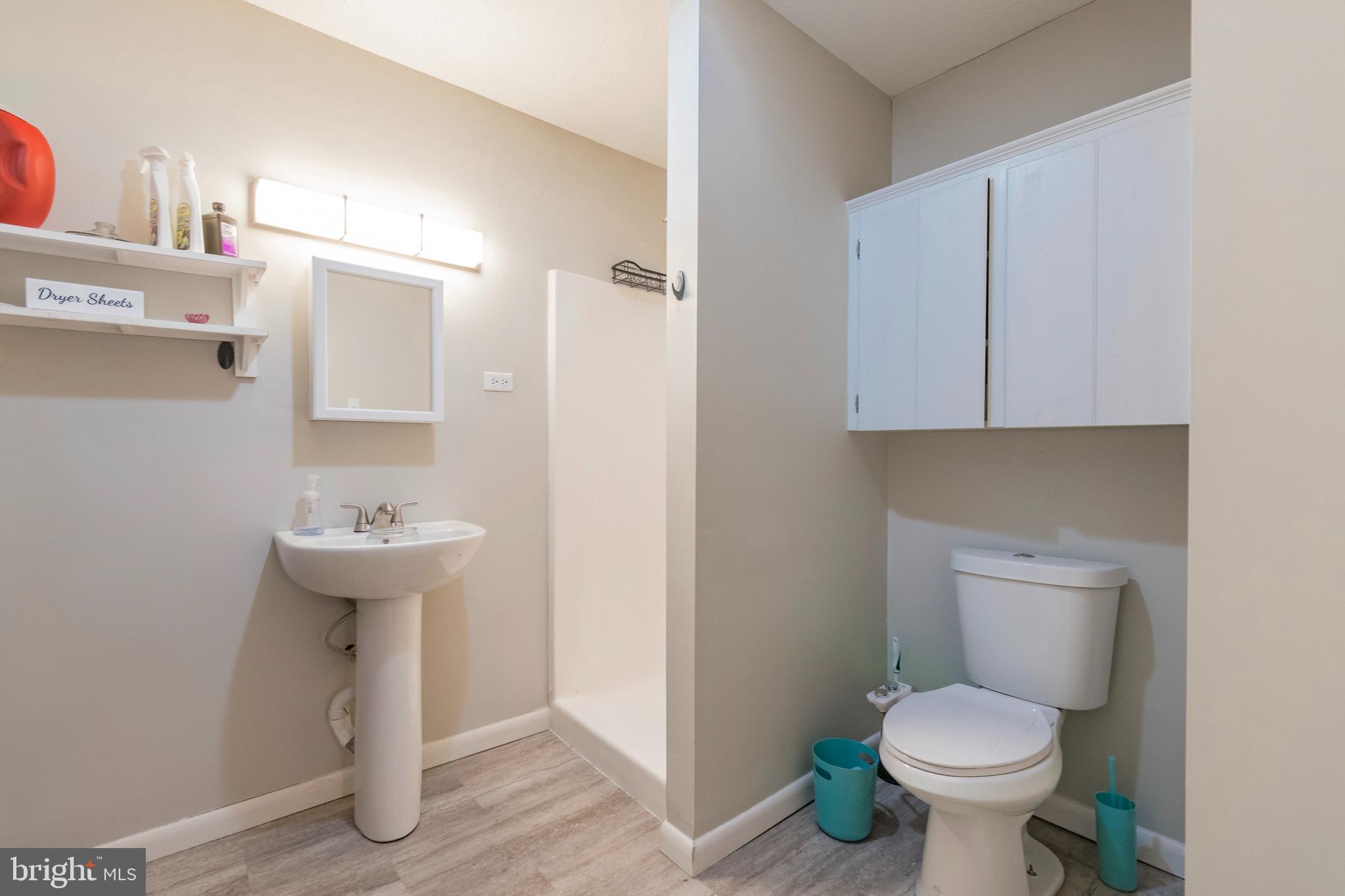 MEADOWBROOK - Residential