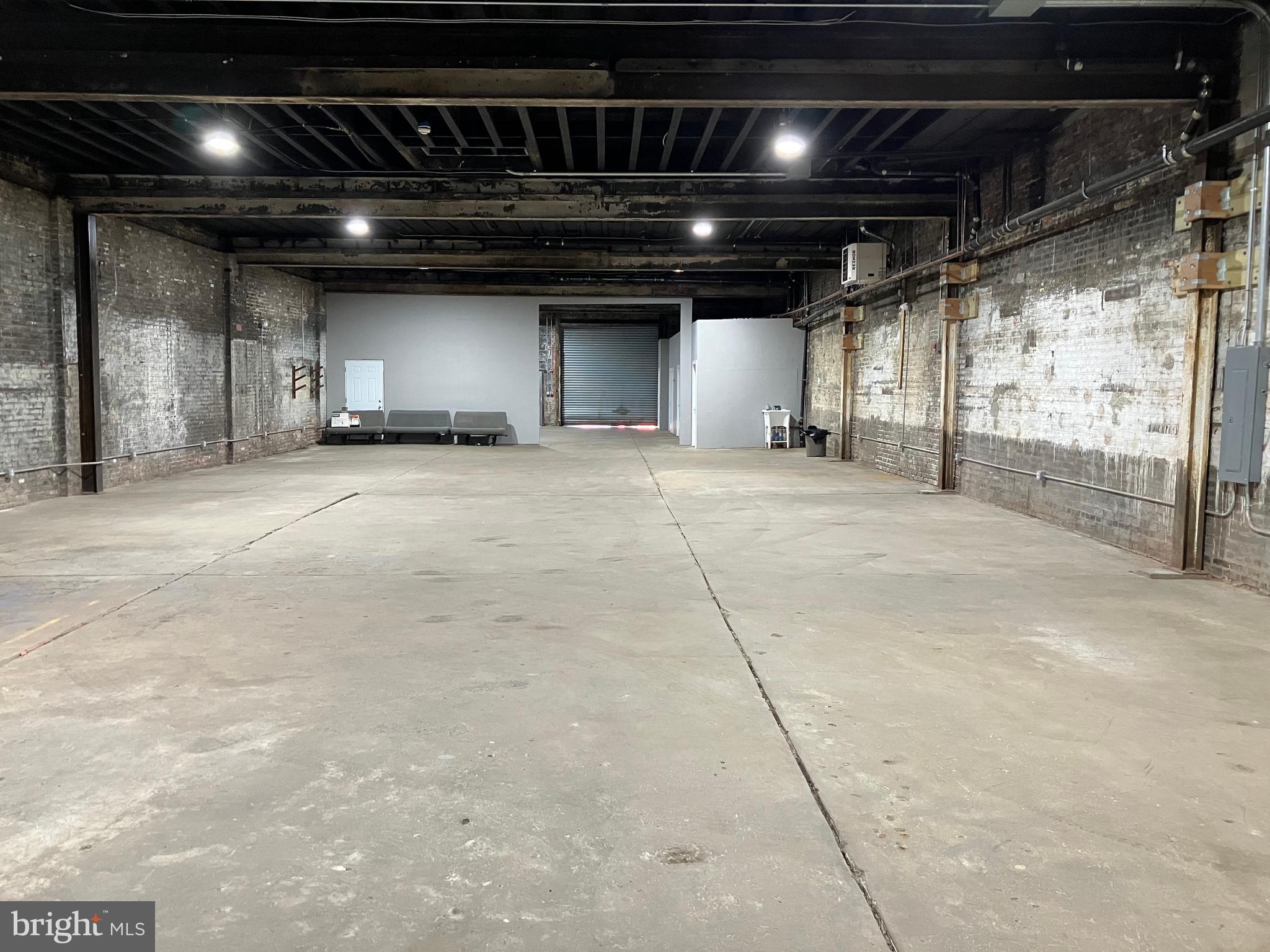 FAIRHILL - Commercial Sale