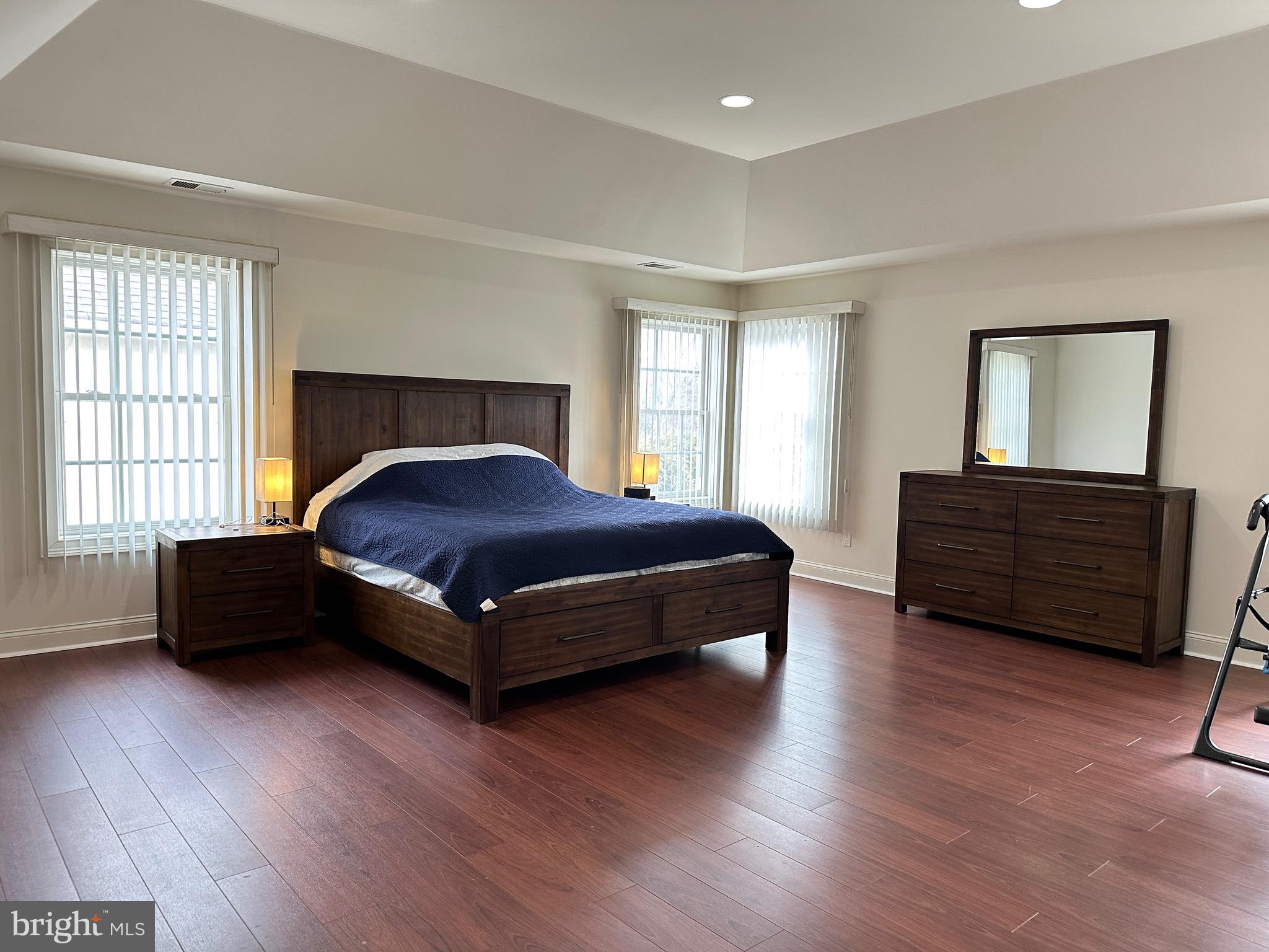 HUNTINGDON VALLEY - Residential