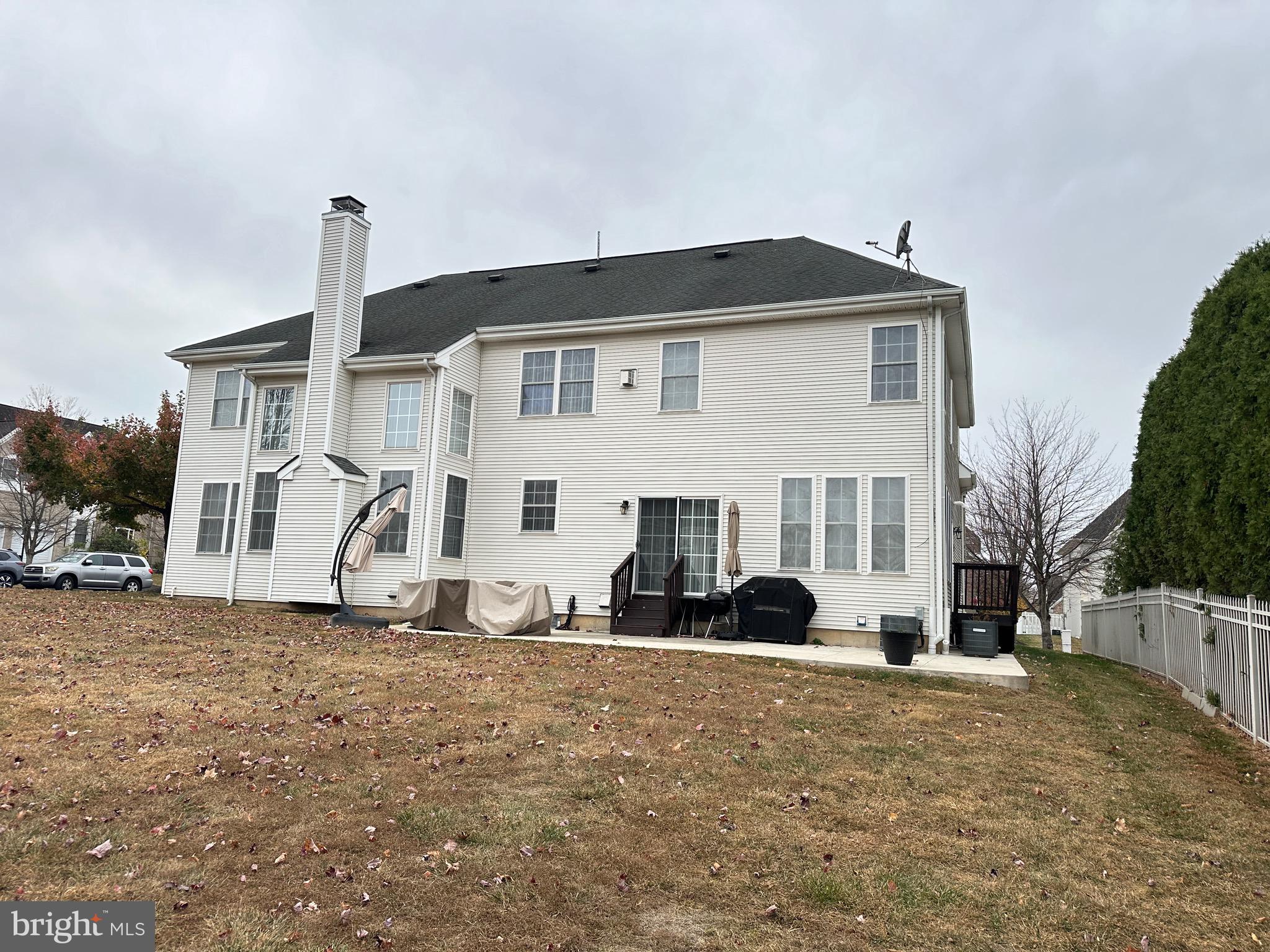 HUNTINGDON VALLEY - Residential