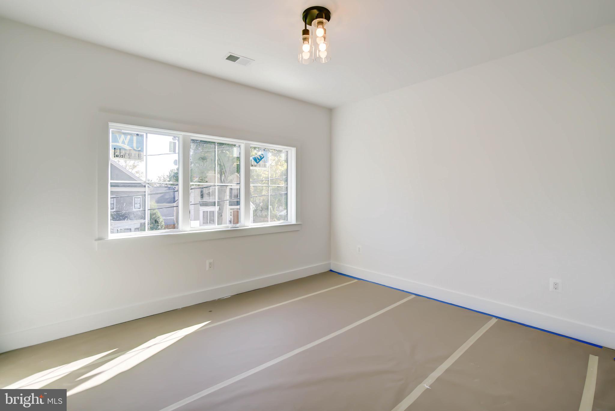 DOMINION HEIGHTS - Residential