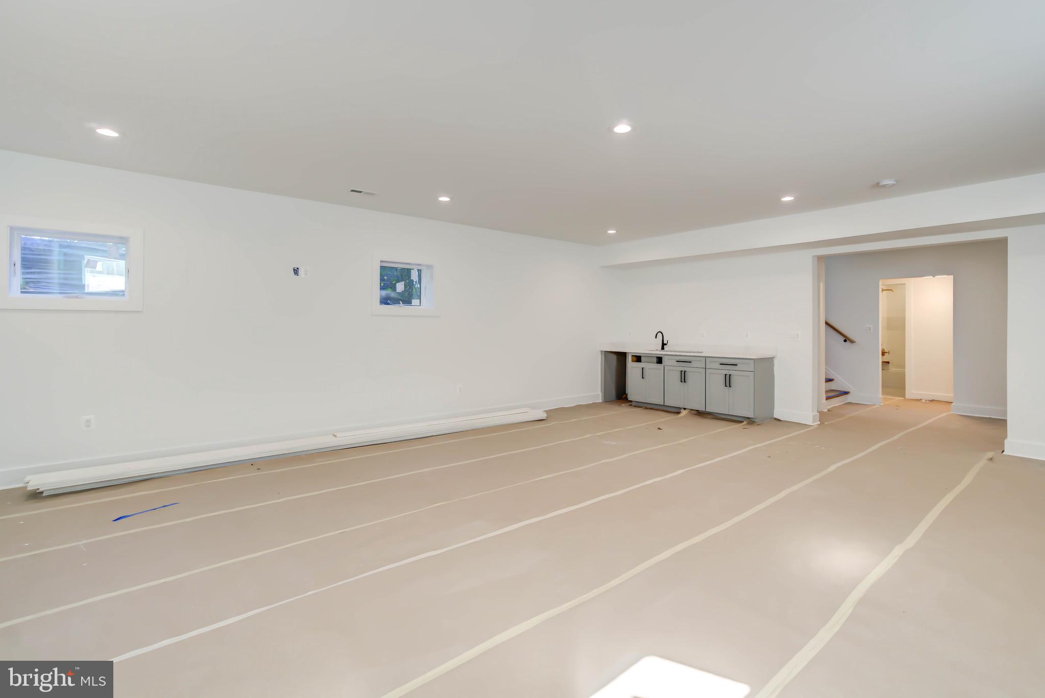 DOMINION HEIGHTS - Residential