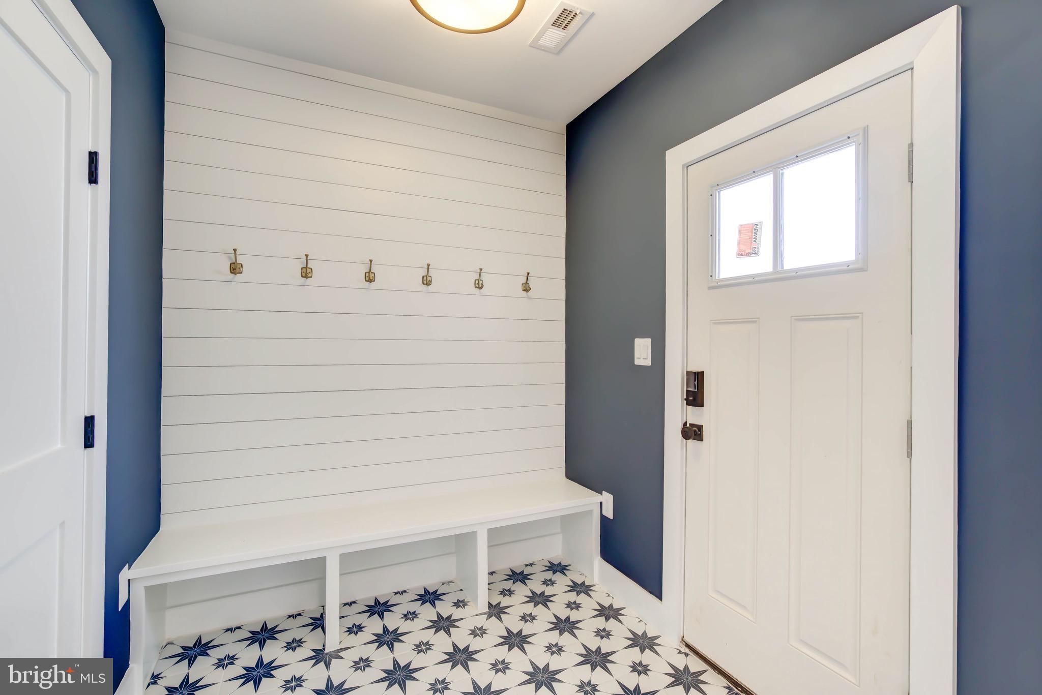 DOMINION HEIGHTS - Residential