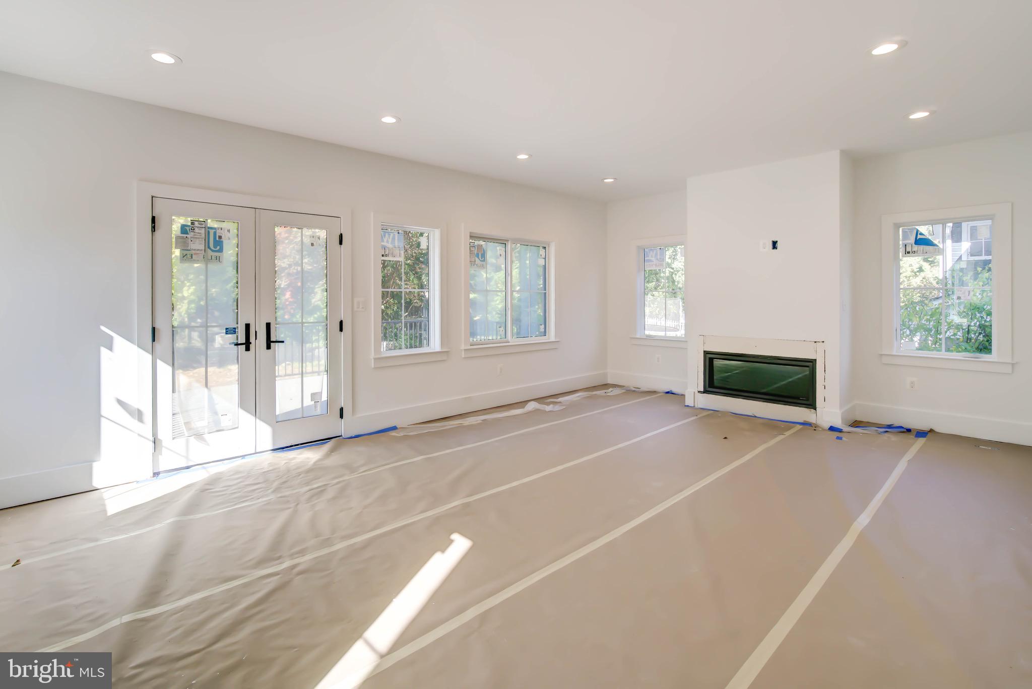 DOMINION HEIGHTS - Residential