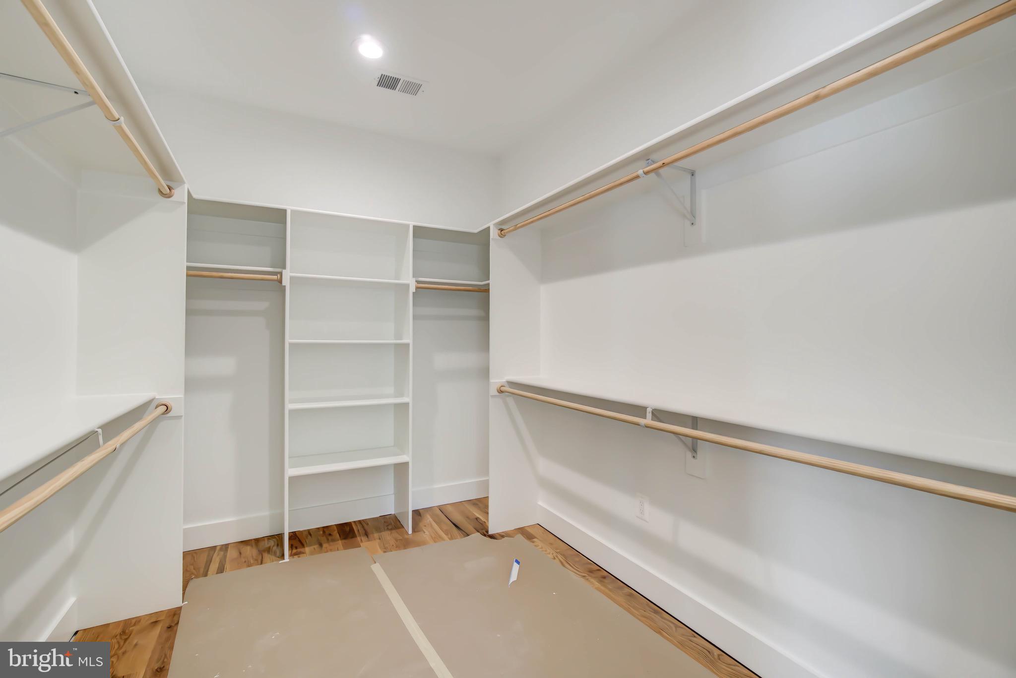 DOMINION HEIGHTS - Residential