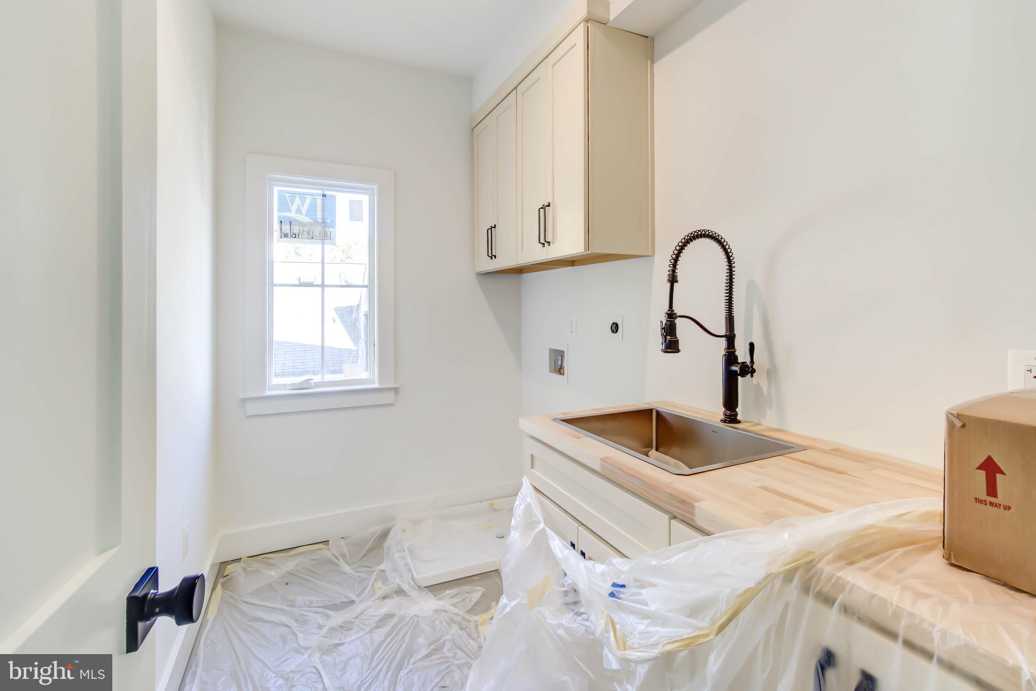 DOMINION HEIGHTS - Residential