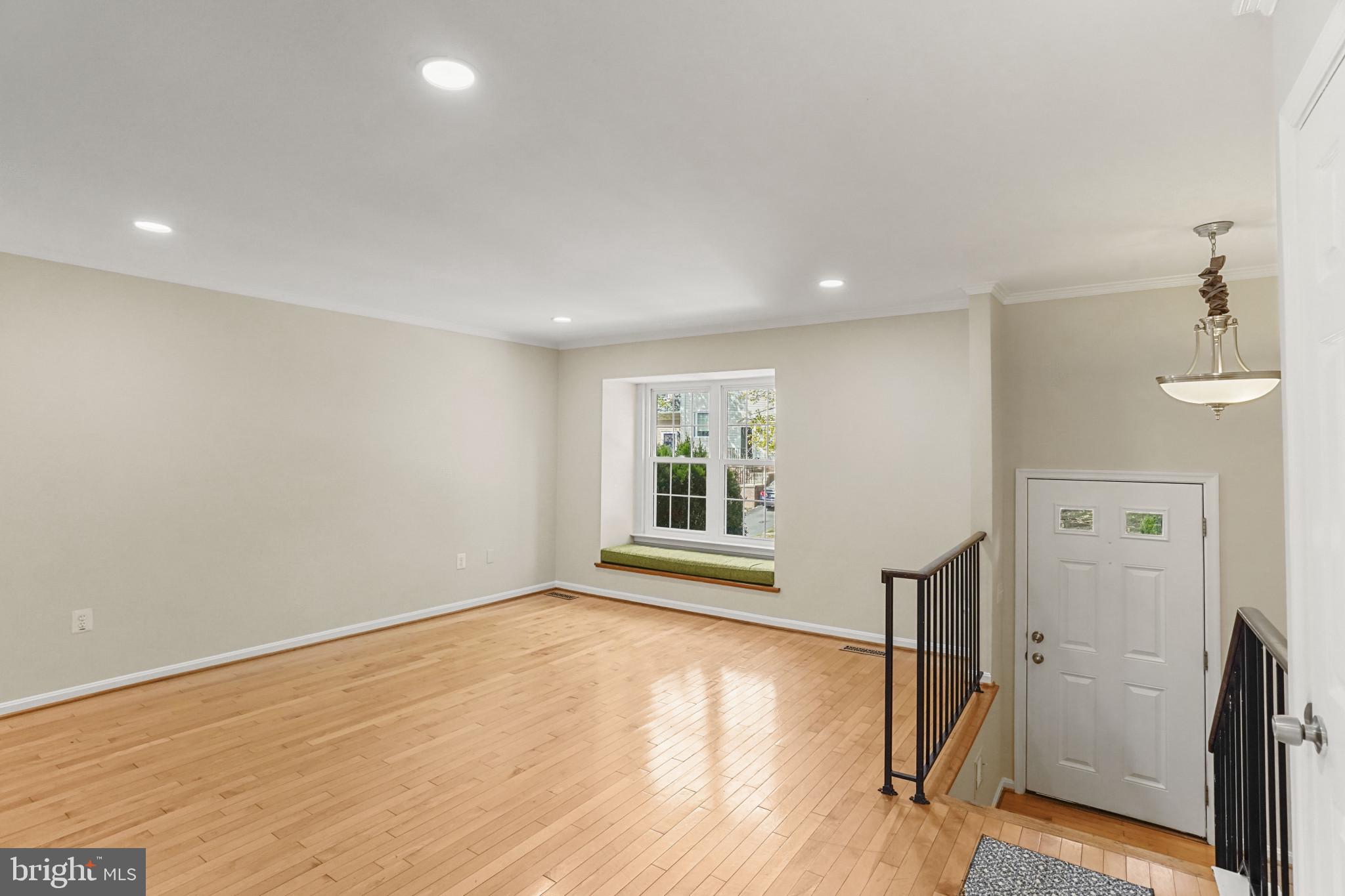 6163 FOREST CREEK LANE