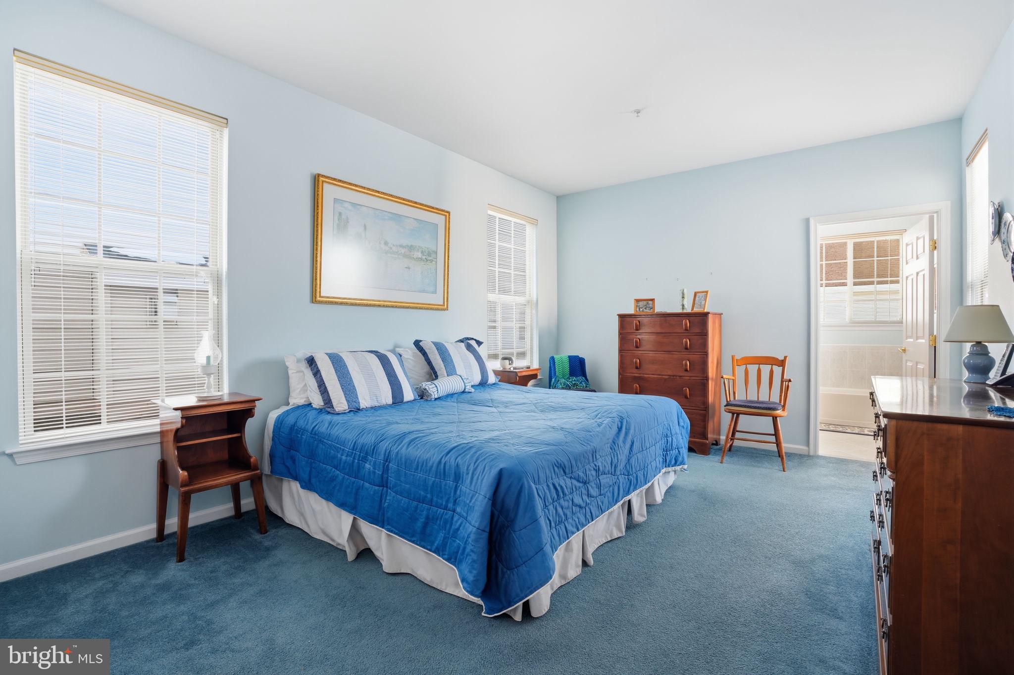 HERITAGE CR ESTS - Residential