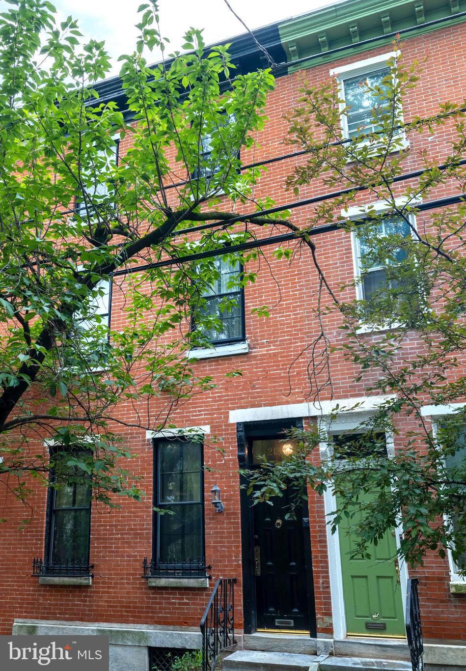 2120 MOUNT VERNON STREET