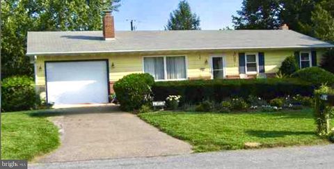 921 THORNTON DRIVE MECHANICSBURG PA 17055