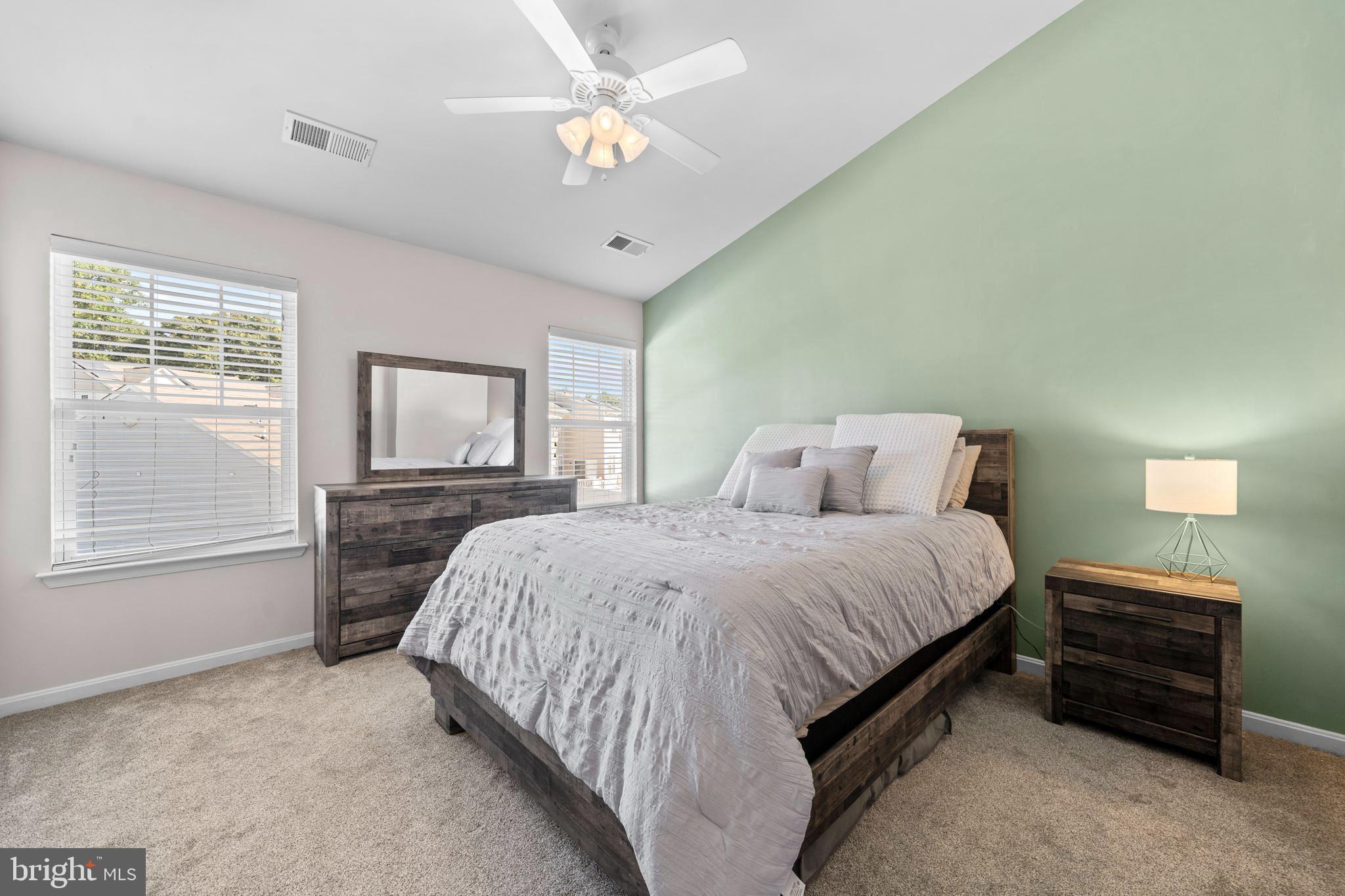 OAK TREE LANDING - Residential