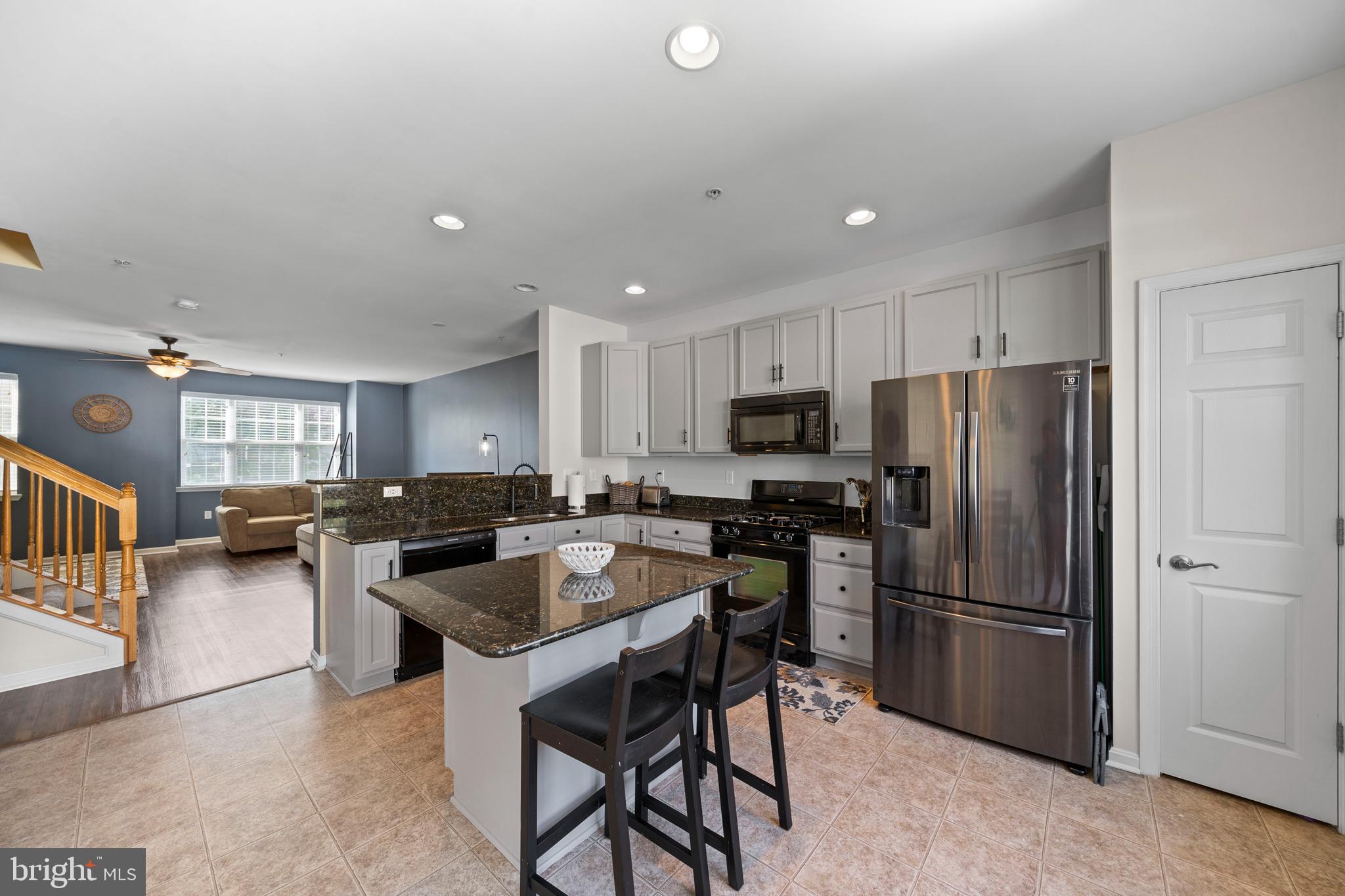 OAK TREE LANDING - Residential