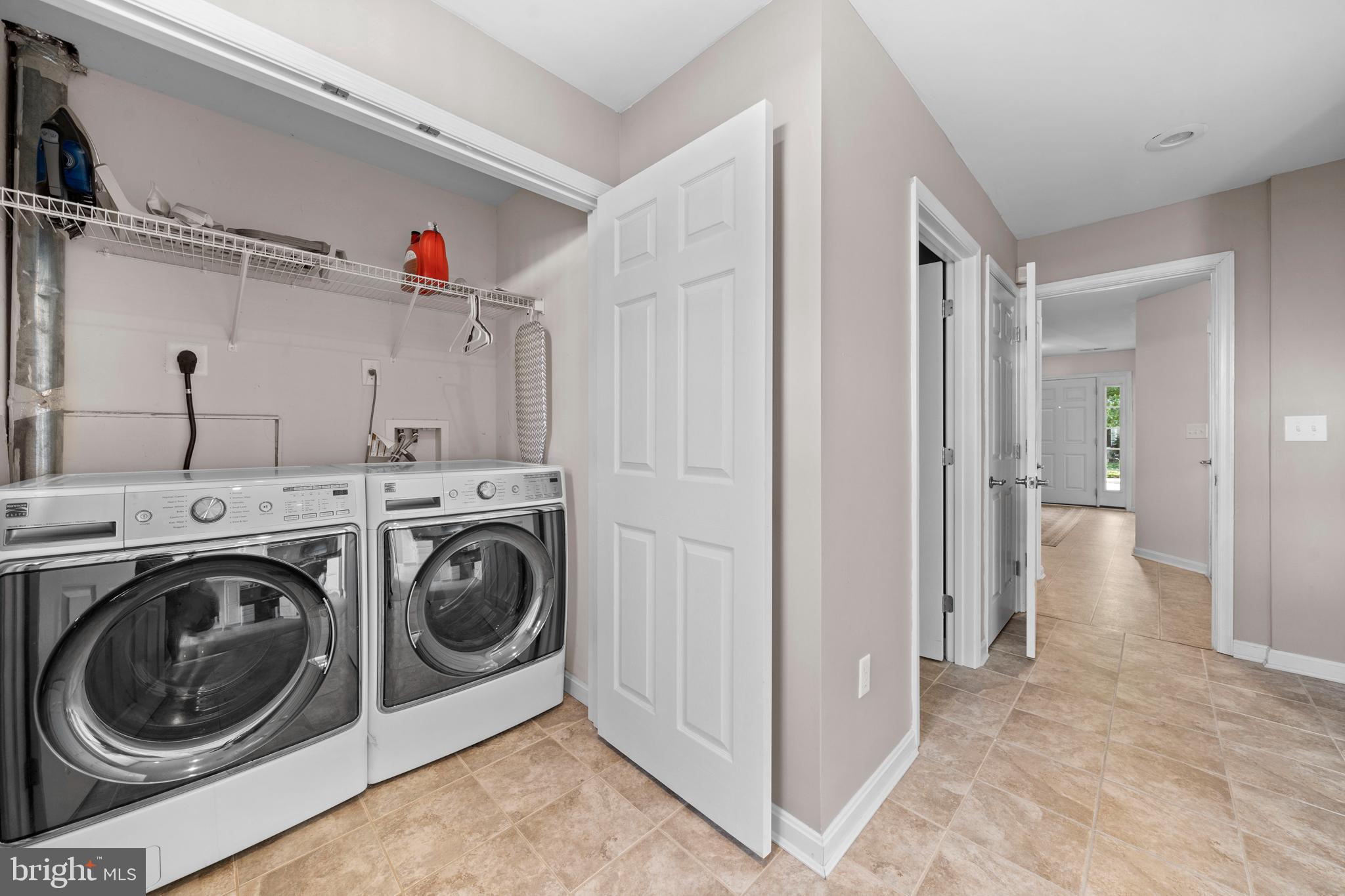 OAK TREE LANDING - Residential