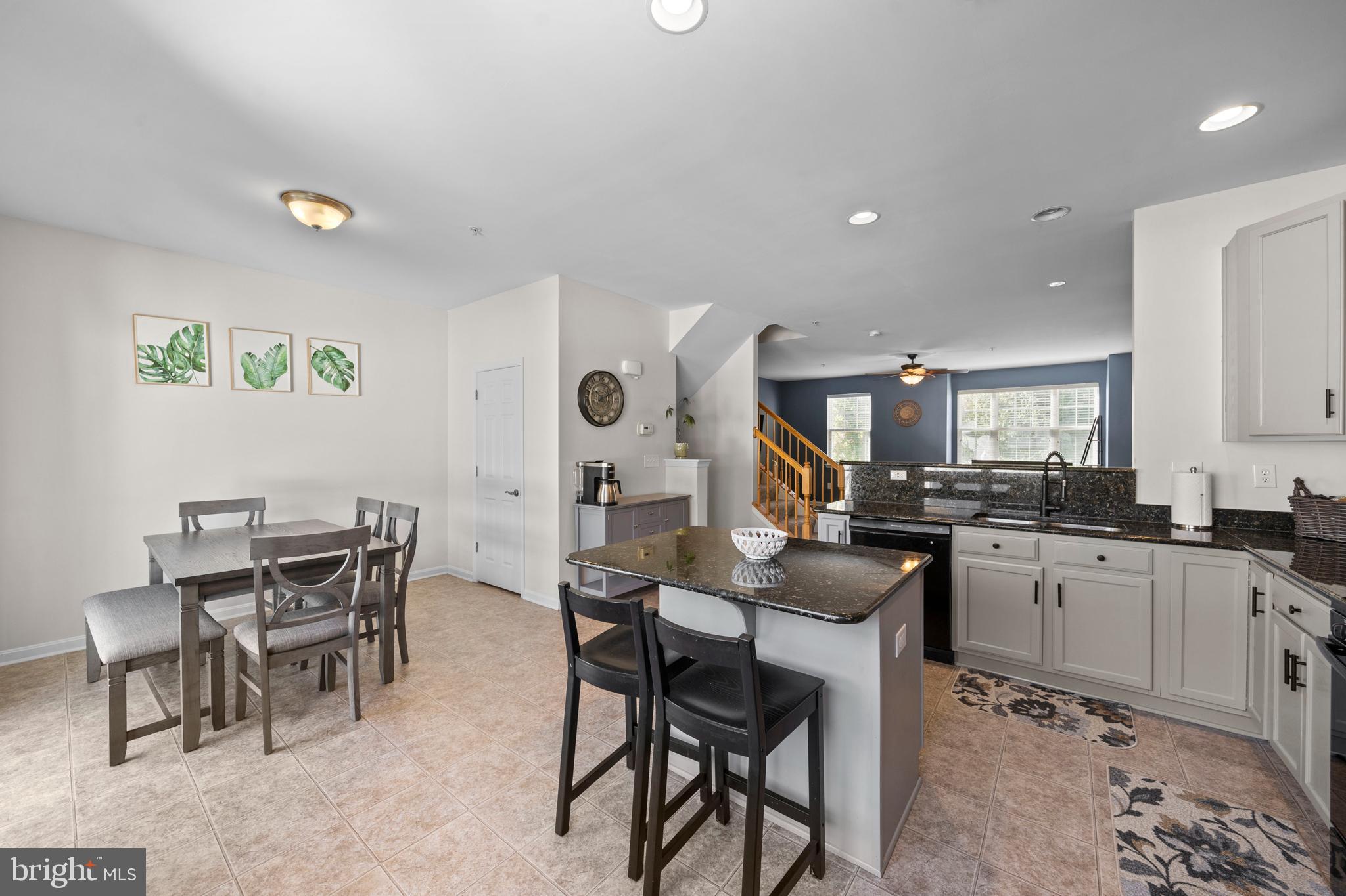 OAK TREE LANDING - Residential