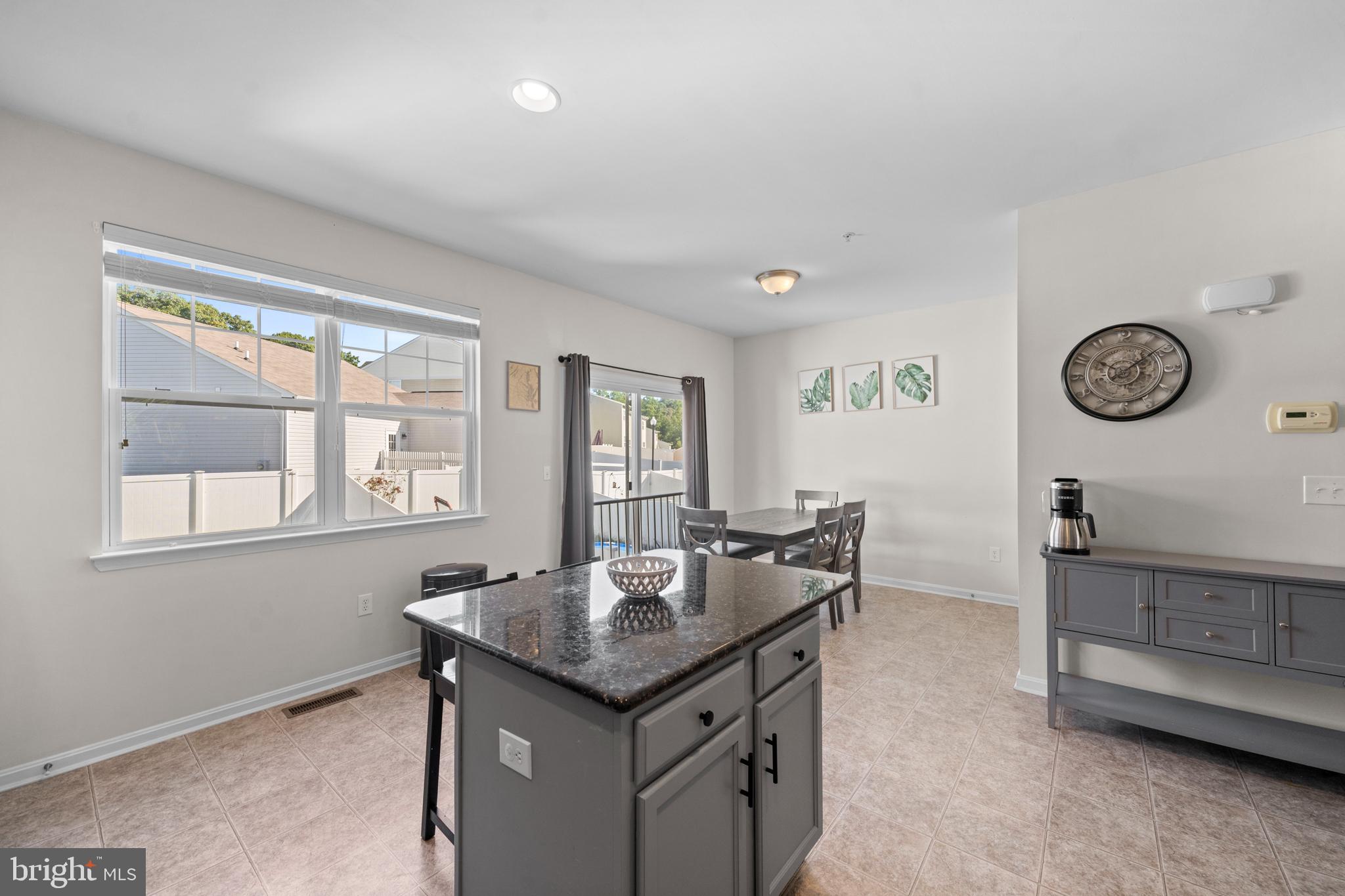 OAK TREE LANDING - Residential