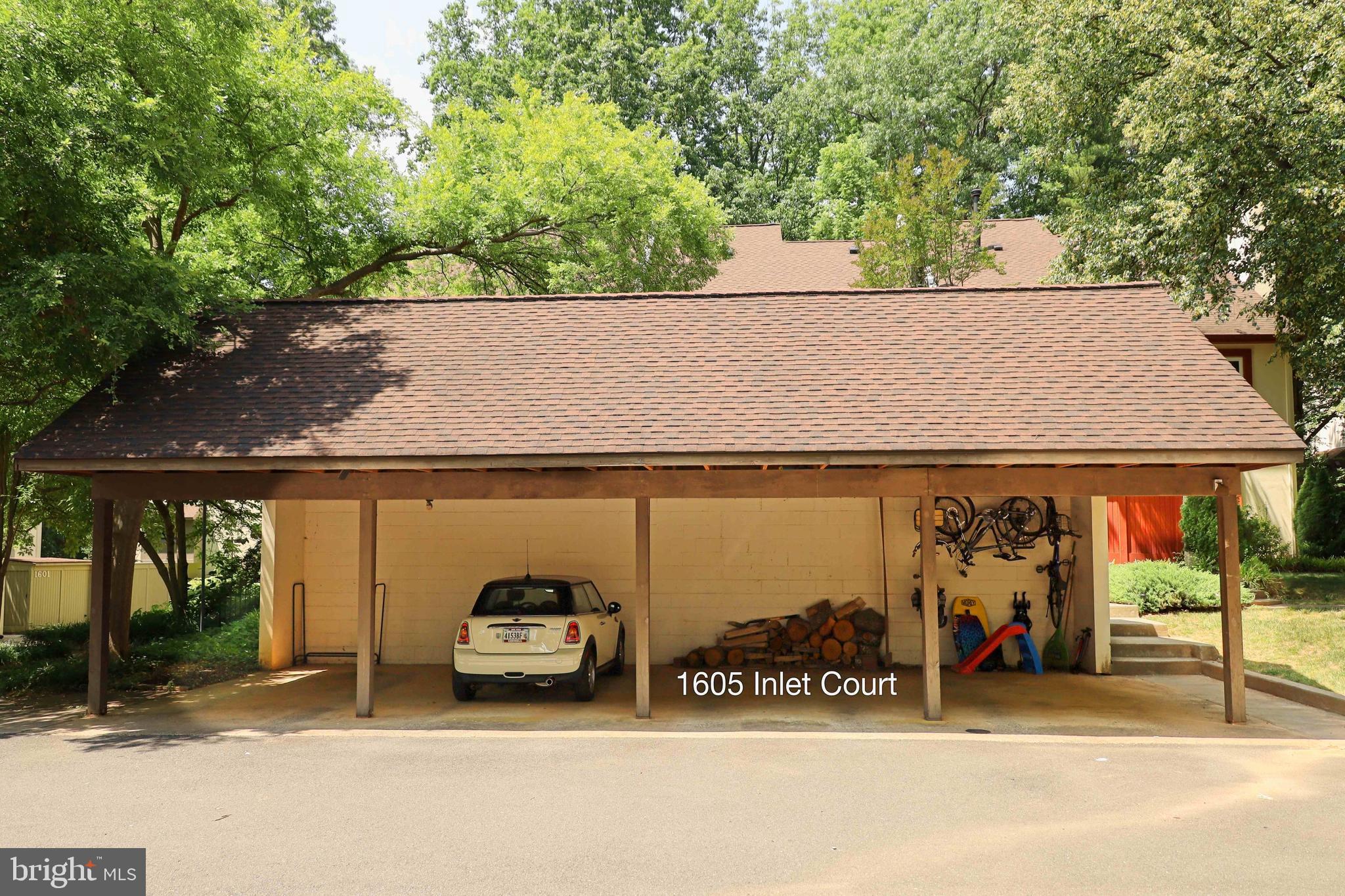 RESTON - Residential