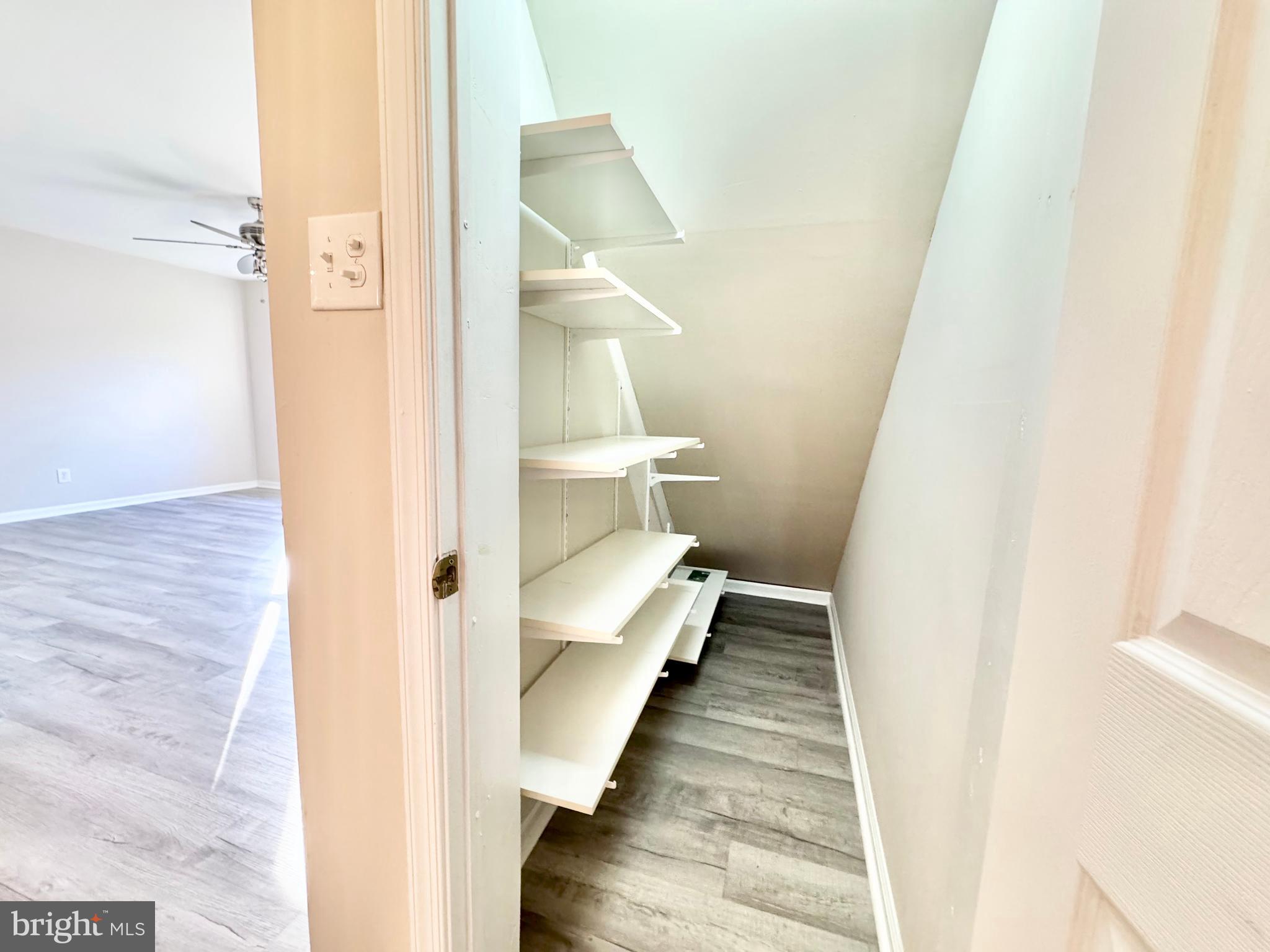 WOODEN BRIDGE - Residential