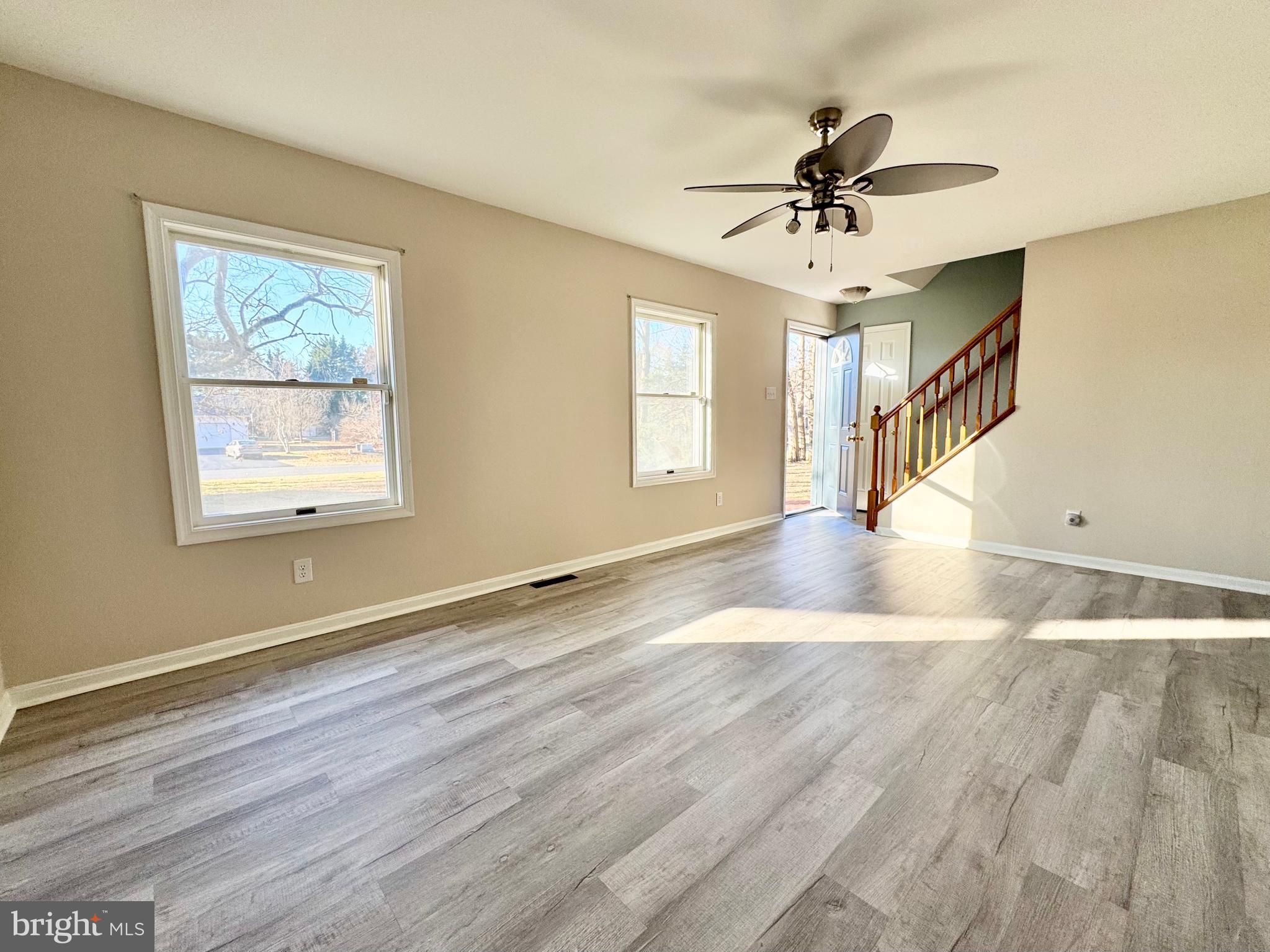 WOODEN BRIDGE - Residential