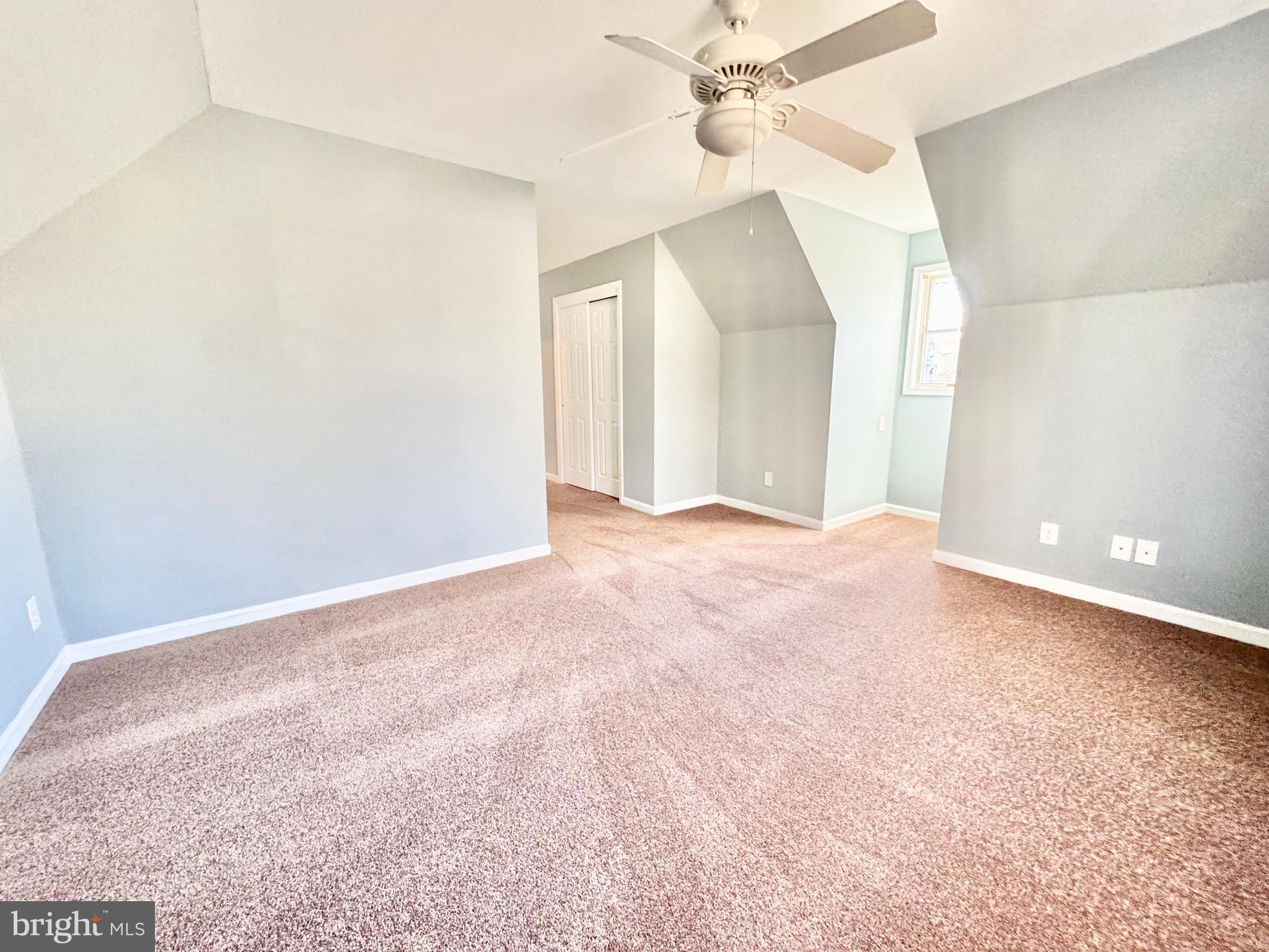 WOODEN BRIDGE - Residential