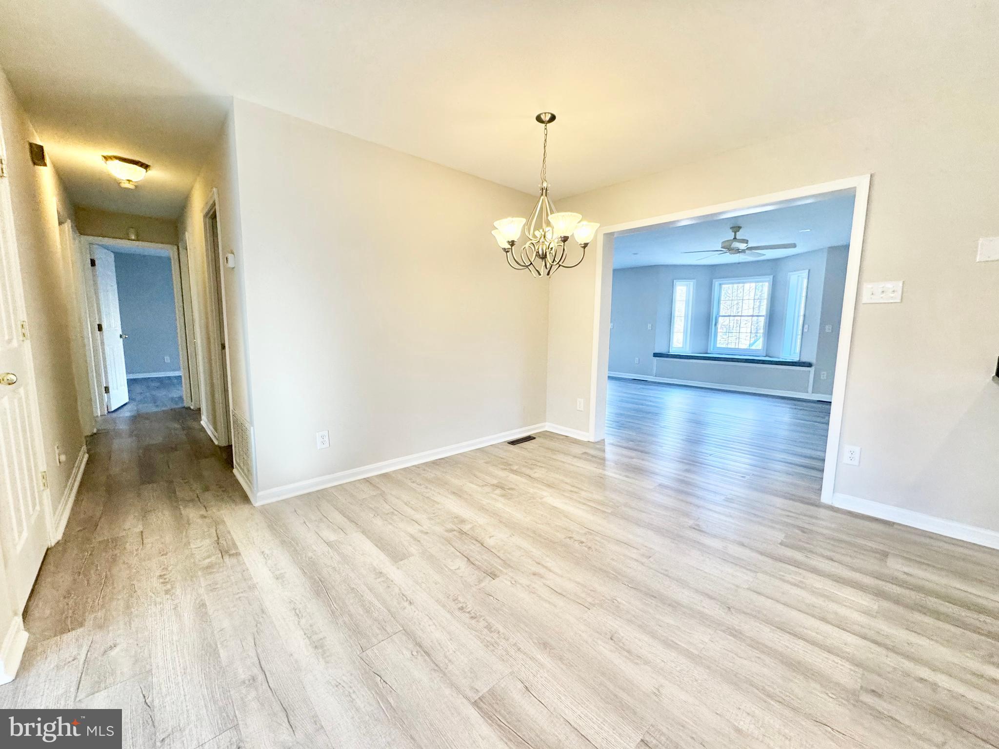 WOODEN BRIDGE - Residential