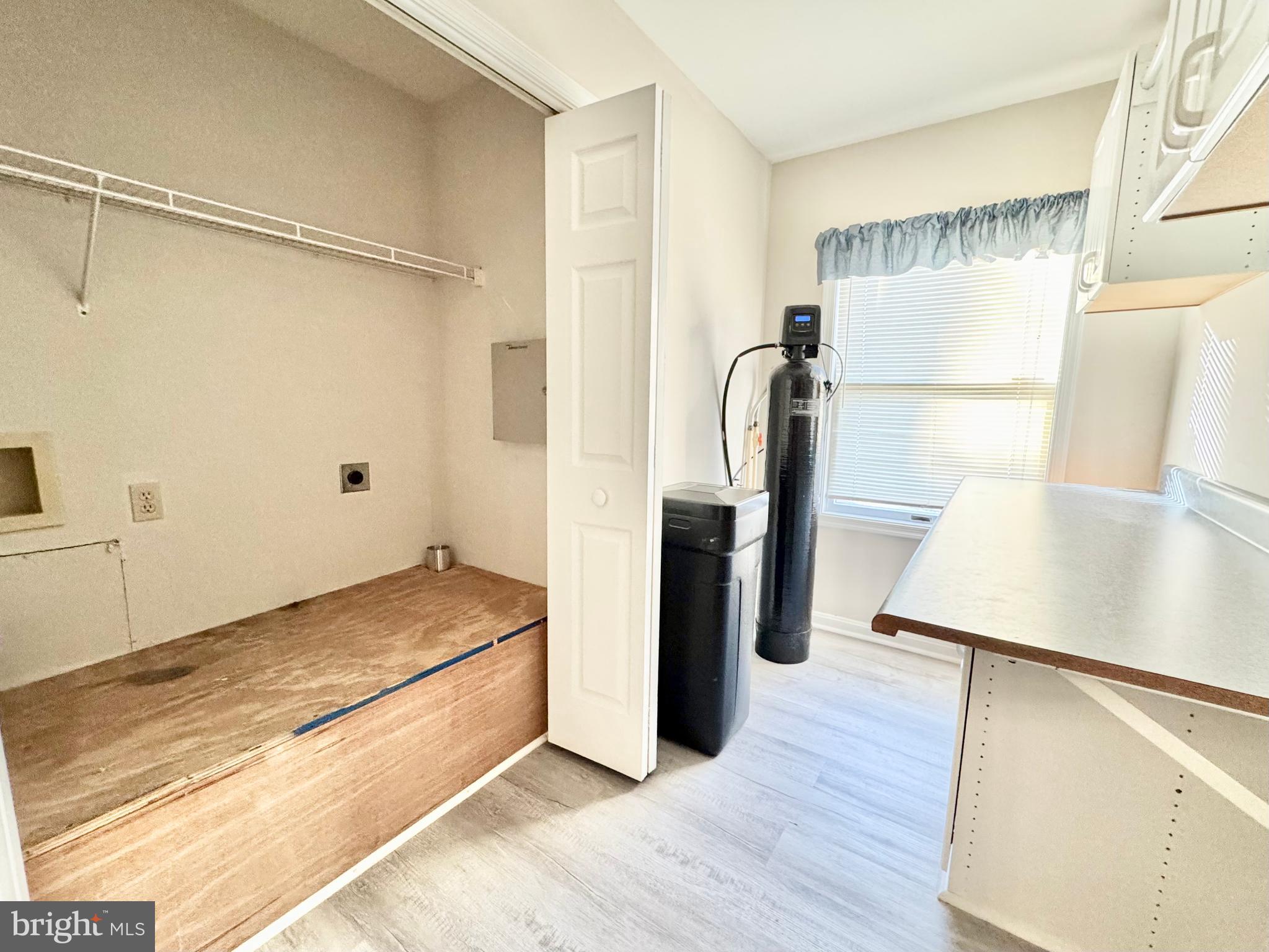 WOODEN BRIDGE - Residential