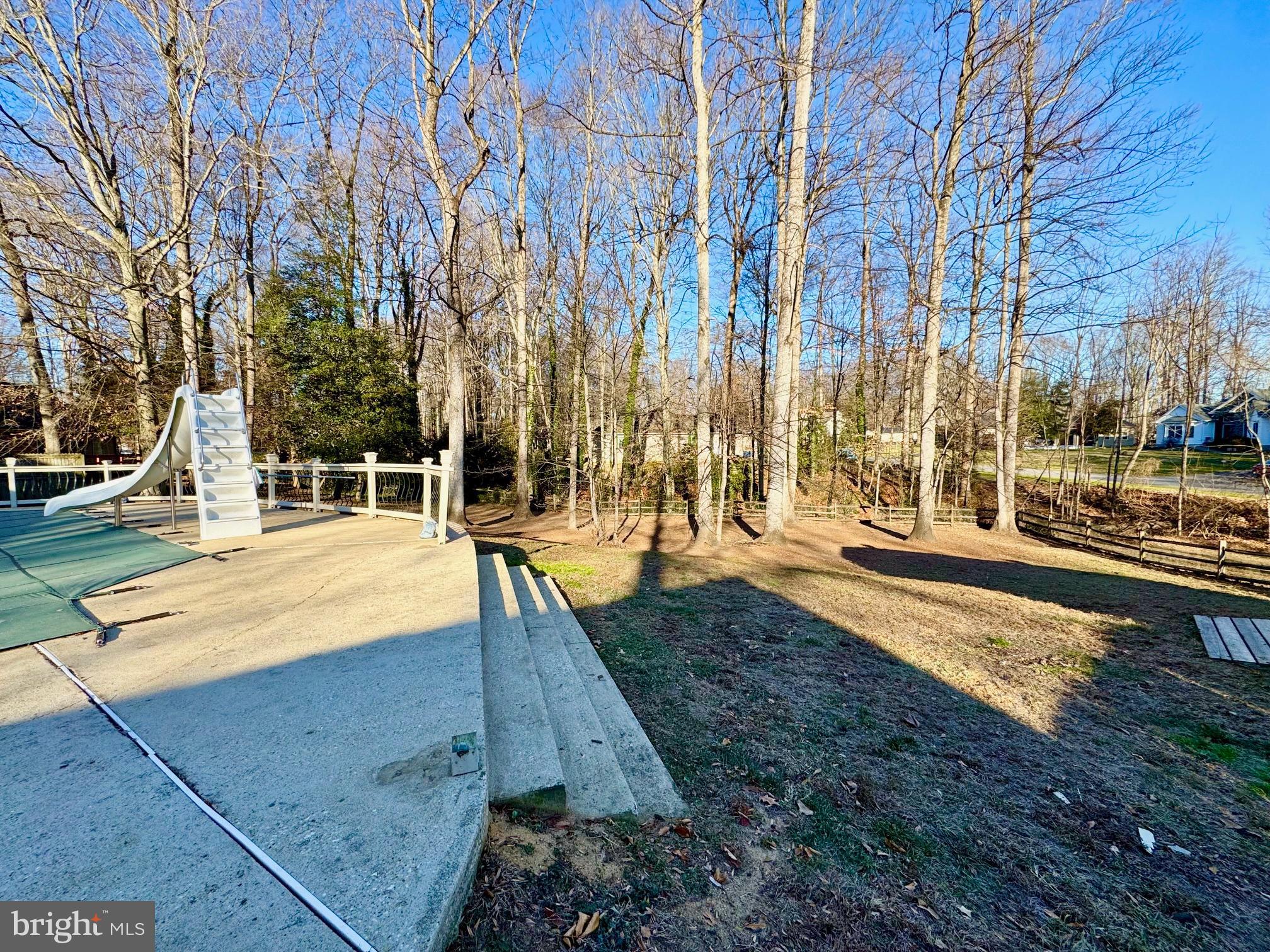 WOODEN BRIDGE - Residential