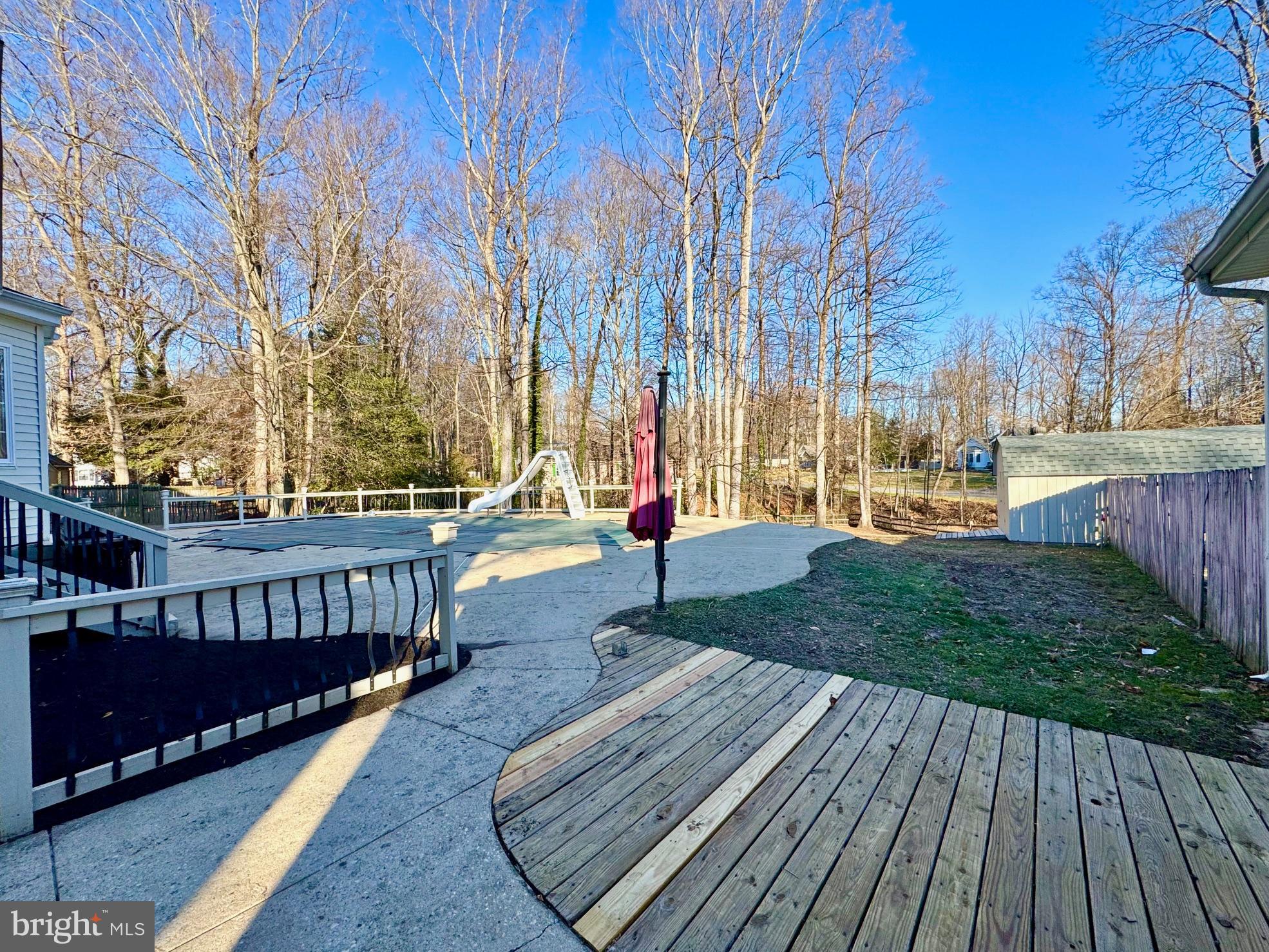 WOODEN BRIDGE - Residential