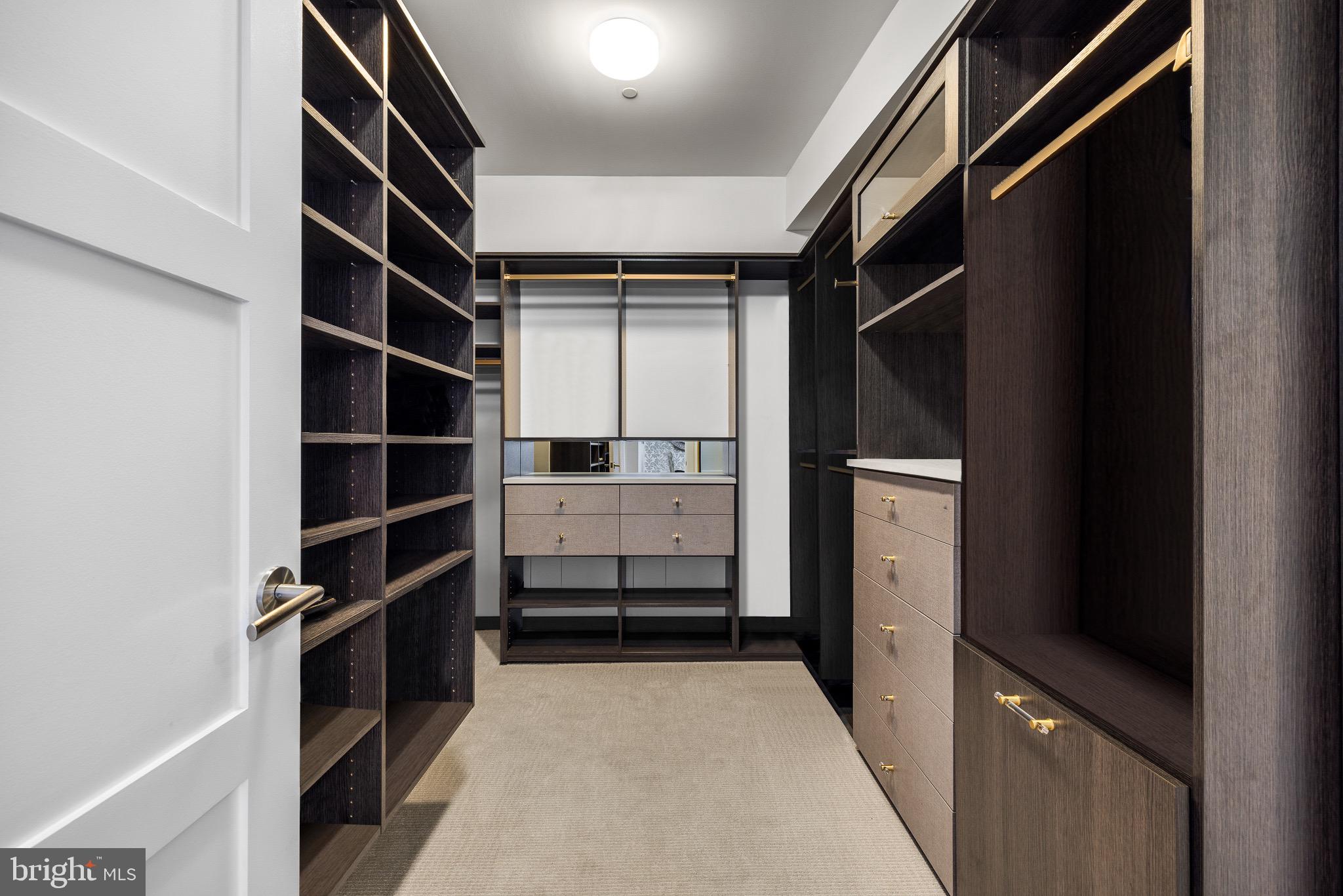 CENTER CITY - Residential