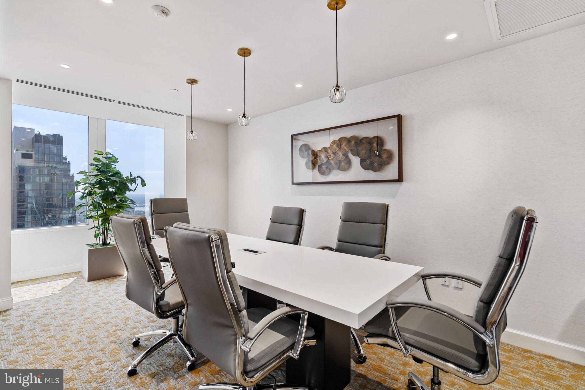 CENTER CITY - Residential