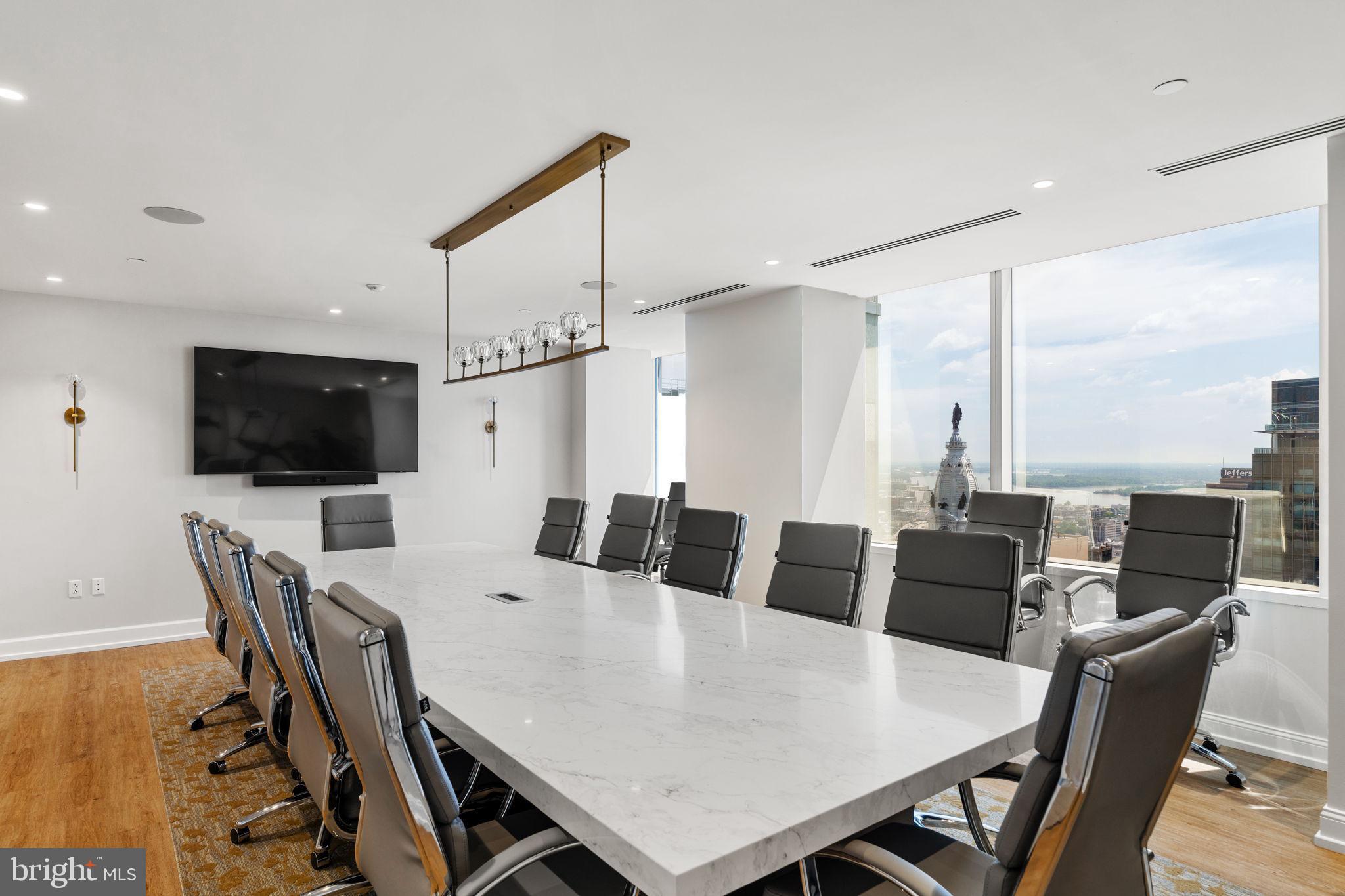 CENTER CITY - Residential