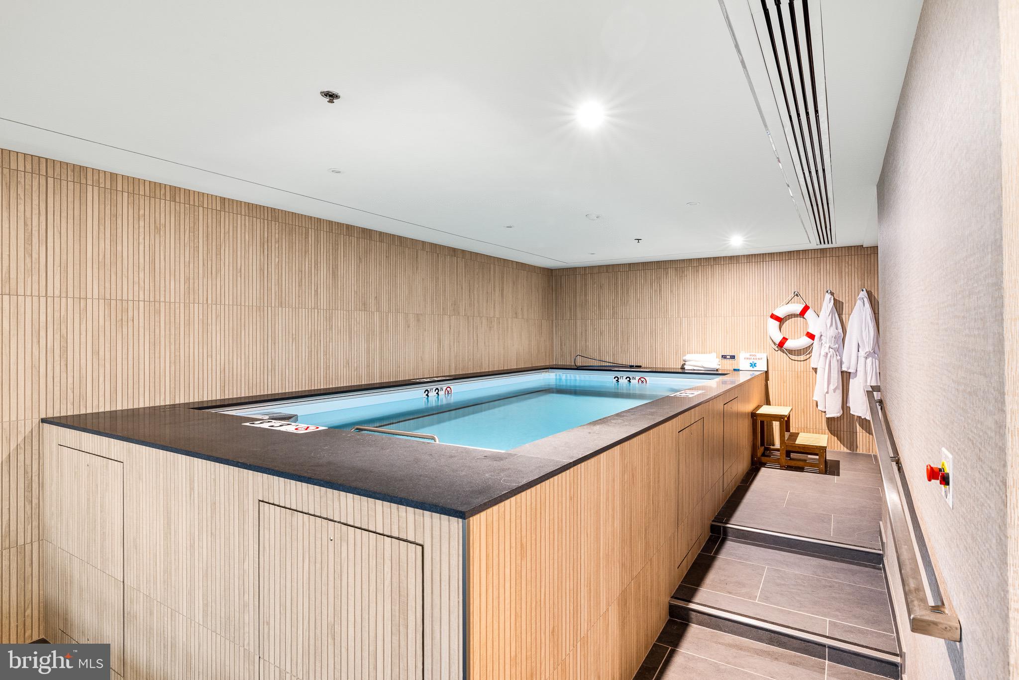 CENTER CITY - Residential